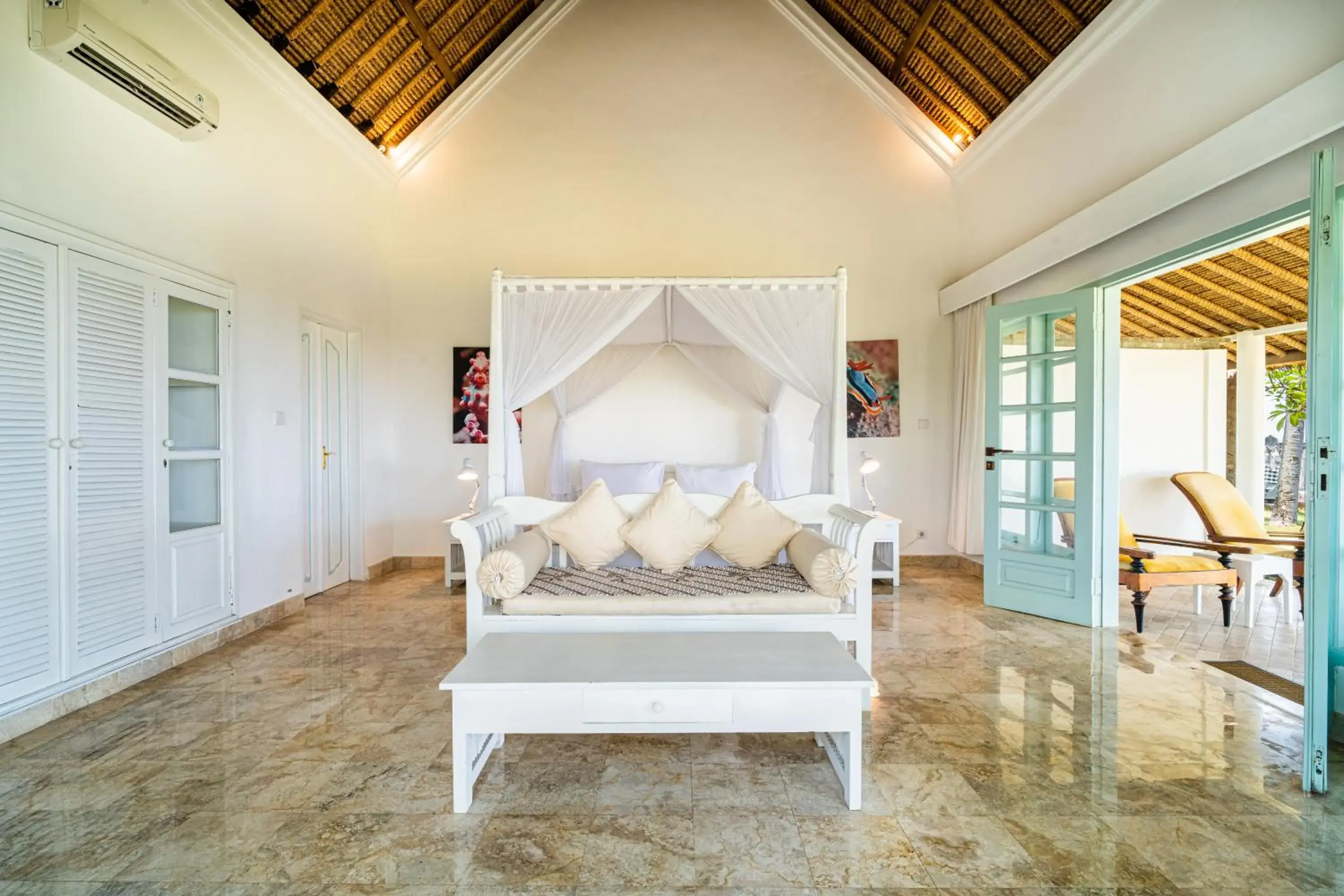 Bedroom, Bed in Scuba Seraya Resort Bedroom, Bed in Scuba Seraya Resort