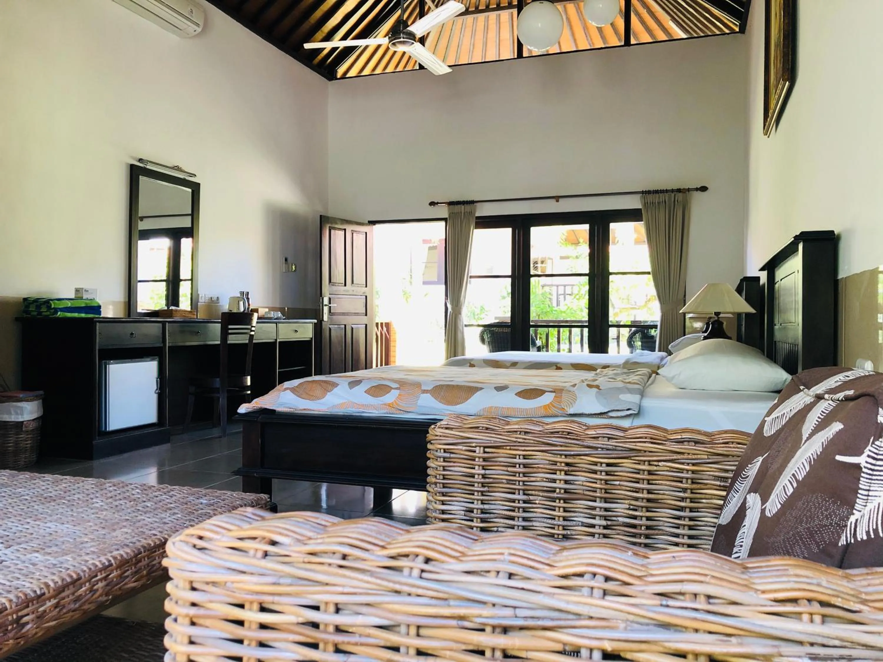 Bed in Liberty Dive Resort