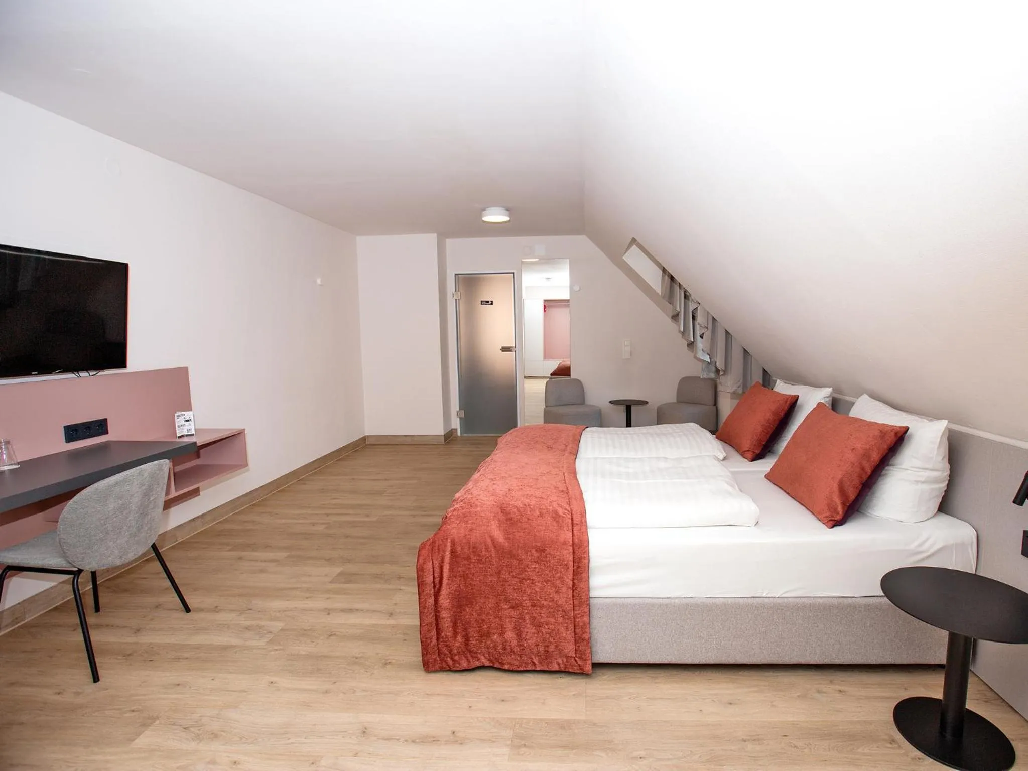 Photo of the whole room, Bed in DORMERO Hotel Bargenturm Lüneburg