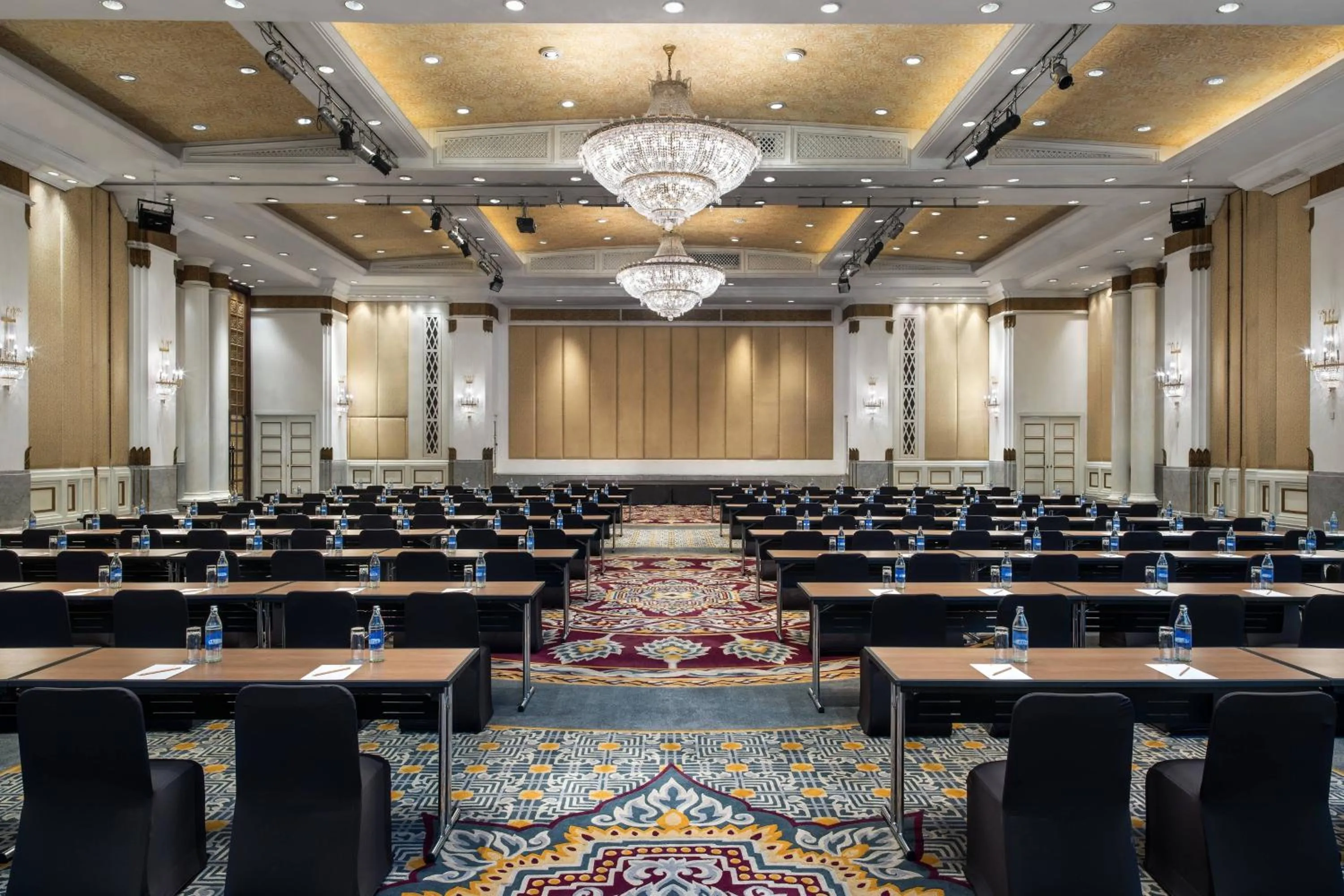 Meeting/conference room in The Athenee Hotel, a Luxury Collection Hotel, Bangkok