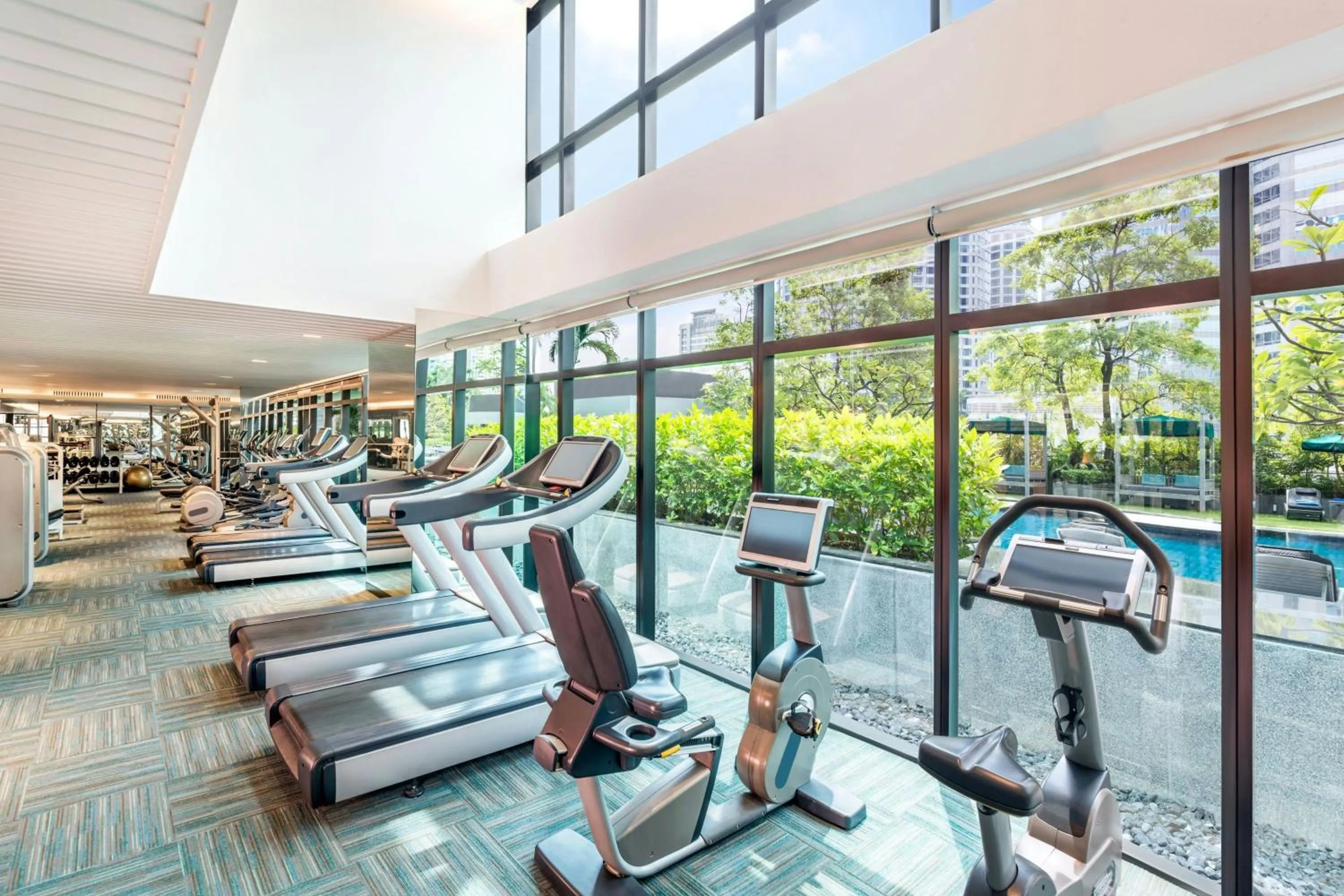 Fitness centre/facilities in The Athenee Hotel, a Luxury Collection Hotel, Bangkok
