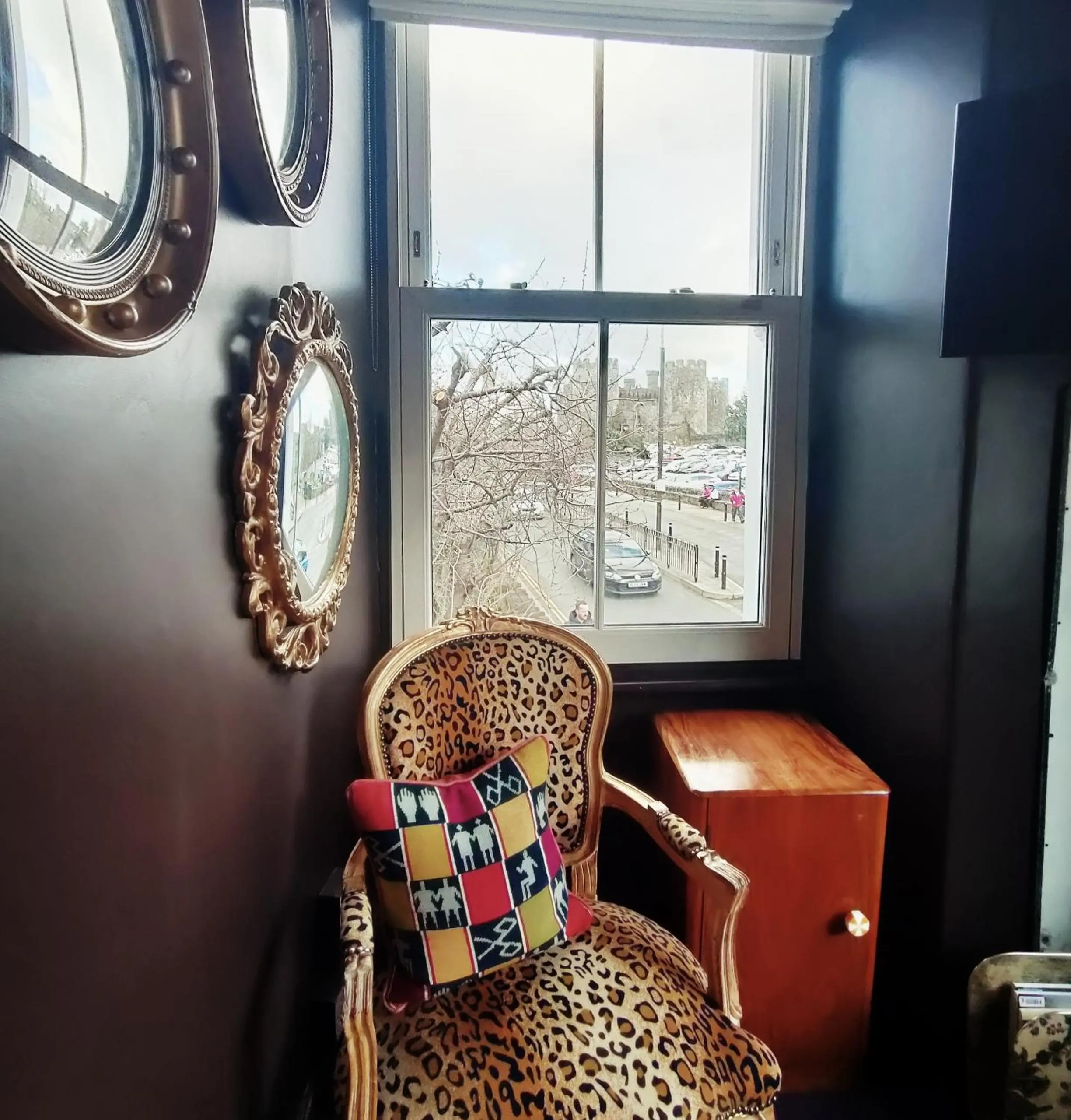 Seating area in Number 18