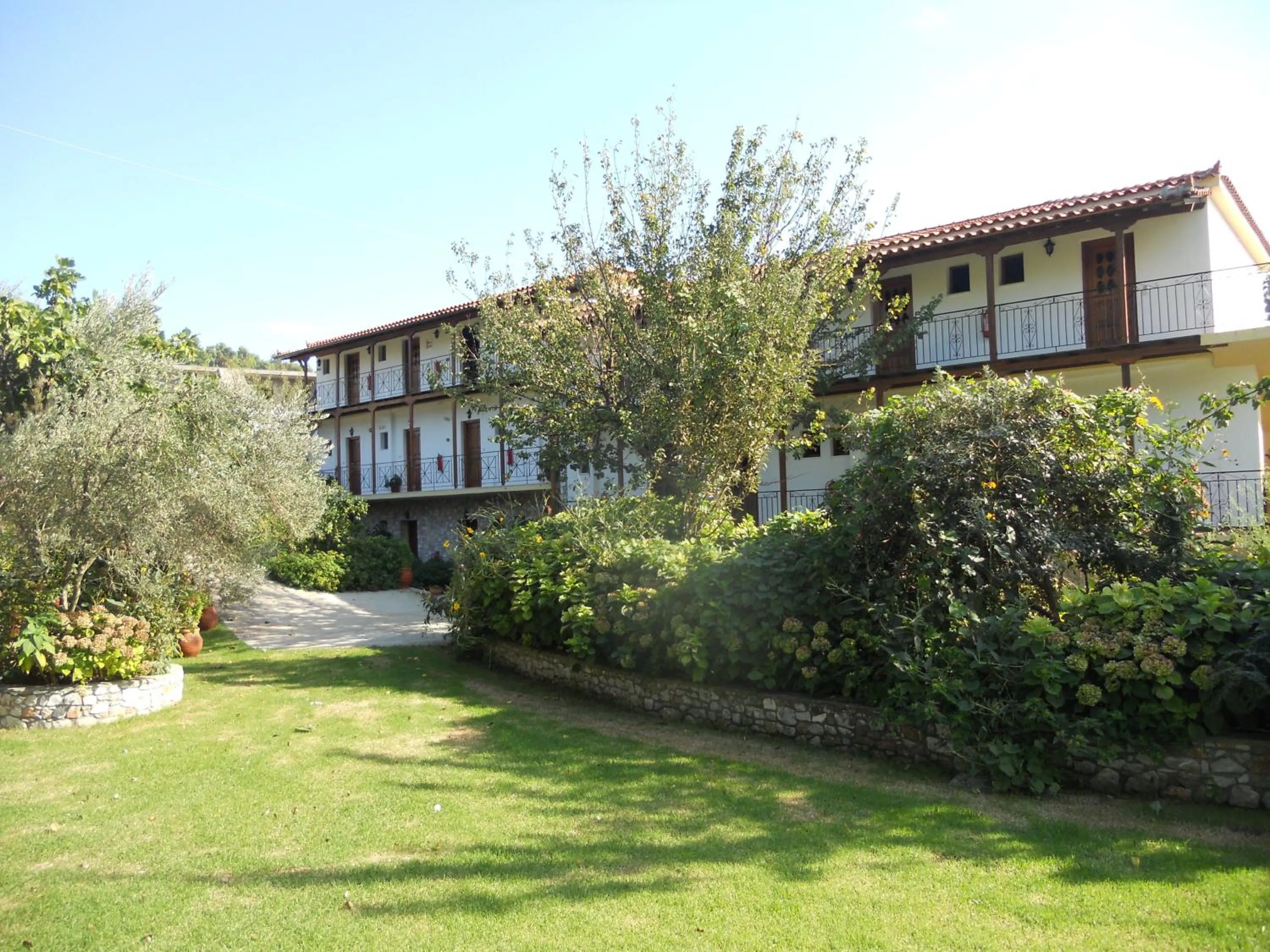 Property building in Skiathos Argento