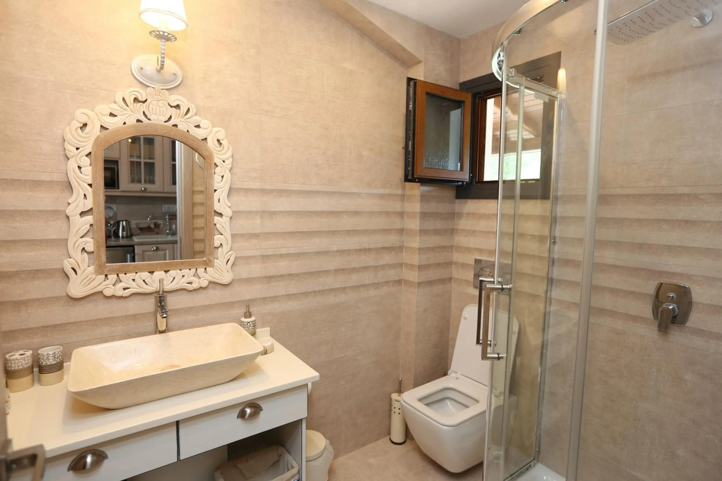 Bathroom in Skiathos Argento