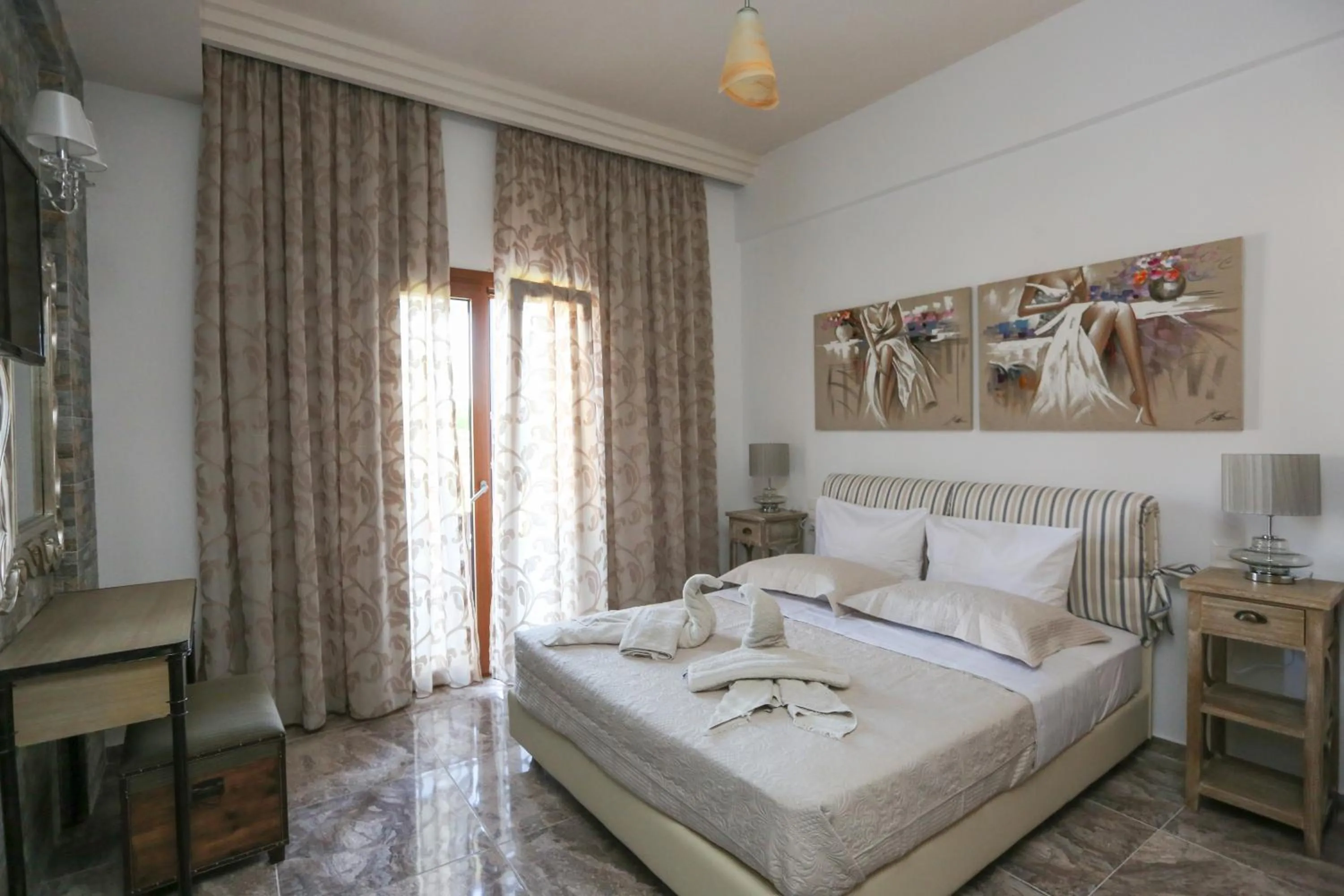 Bedroom, Bed in Skiathos Argento
