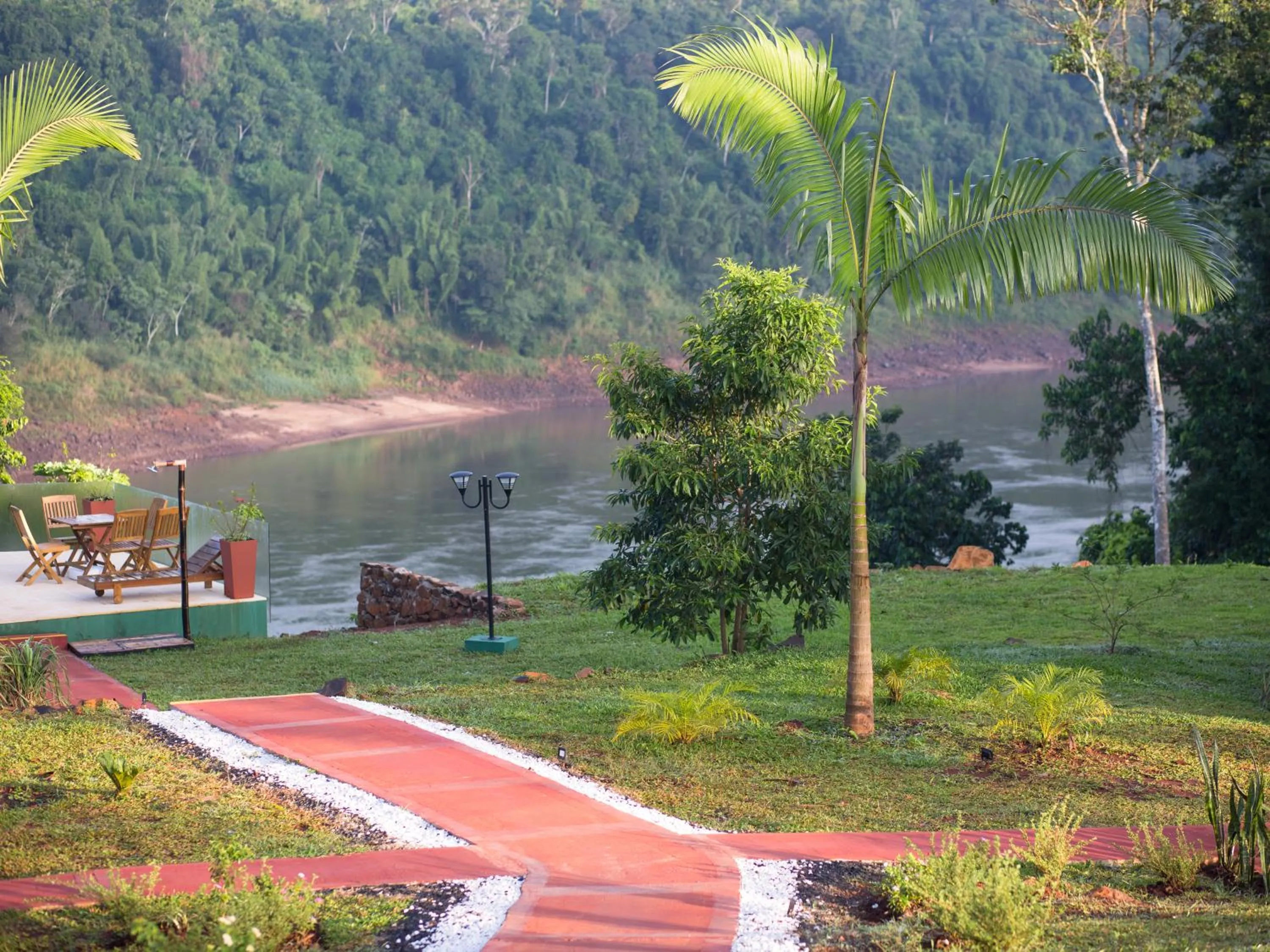 River view in Tupa Lodge