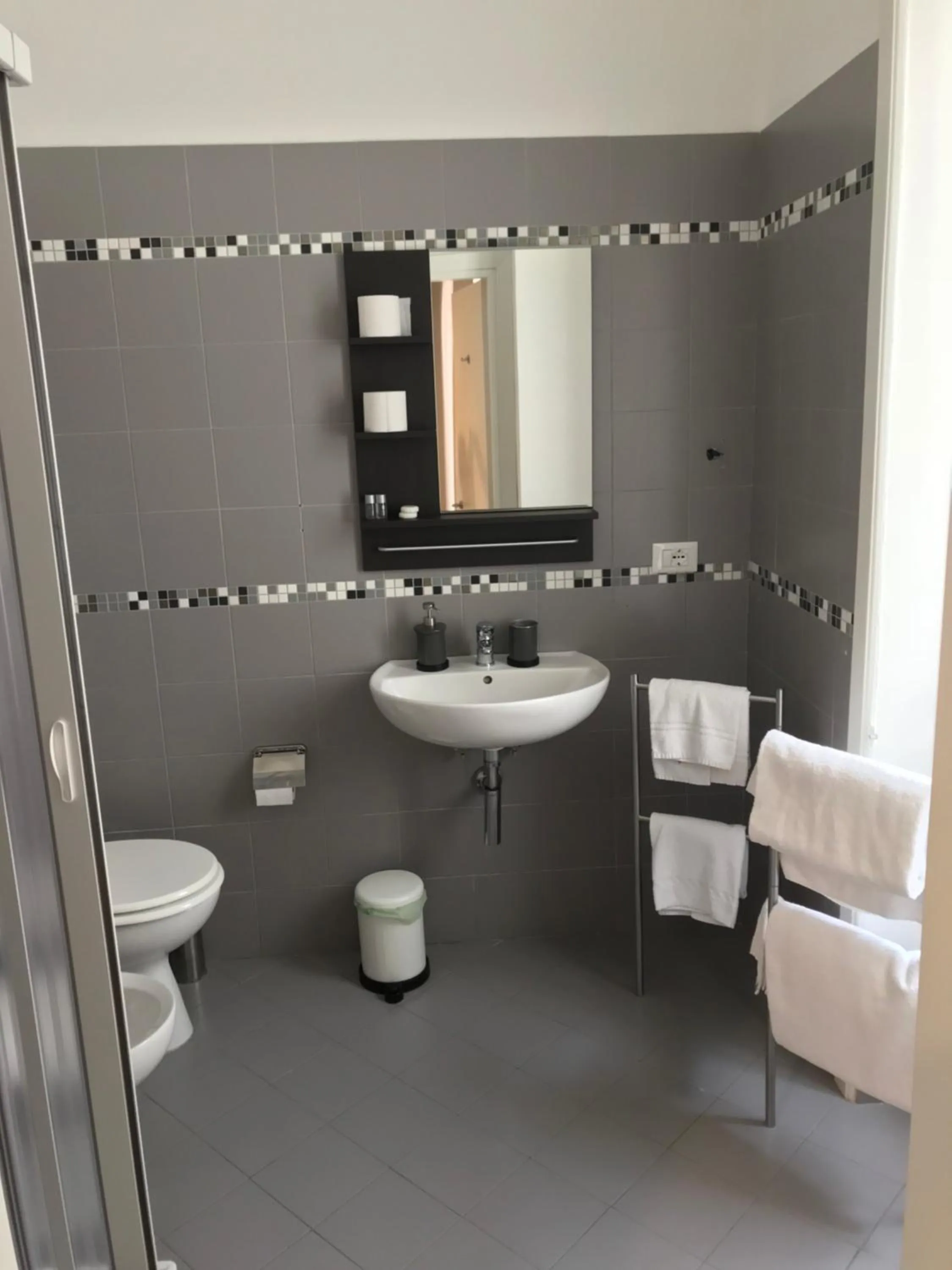 Bathroom in B&B Salerno Center