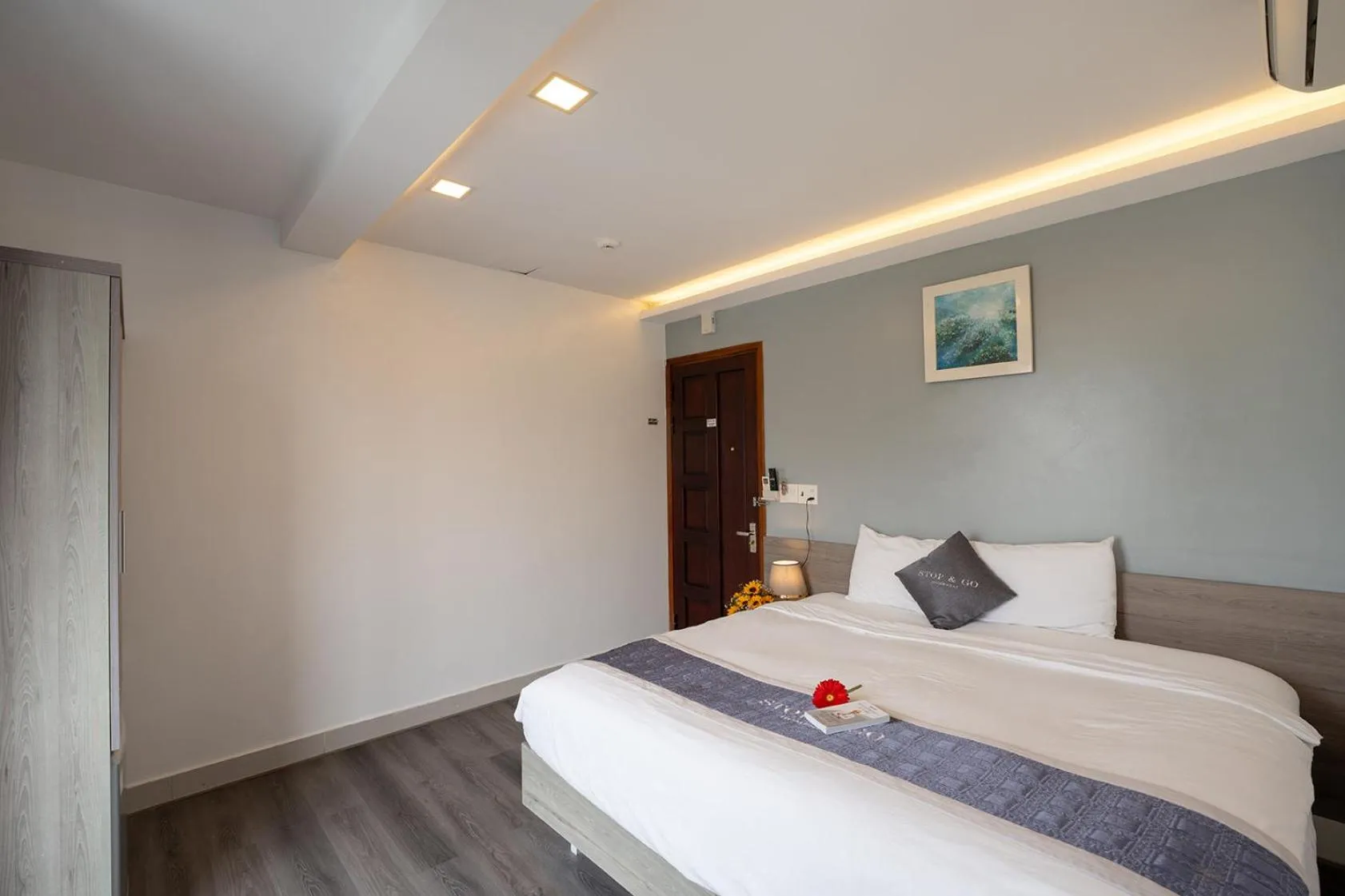 Bed in Stop and Go Boutique Homestay Hue
