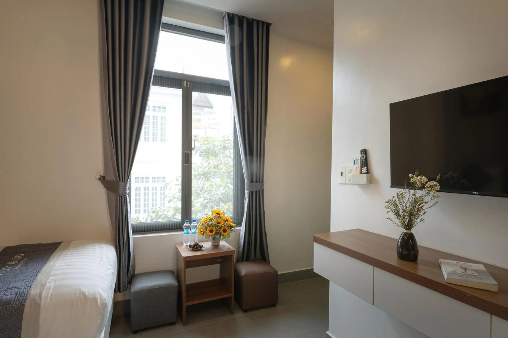 TV and multimedia, Bed in Stop and Go Boutique Homestay Hue