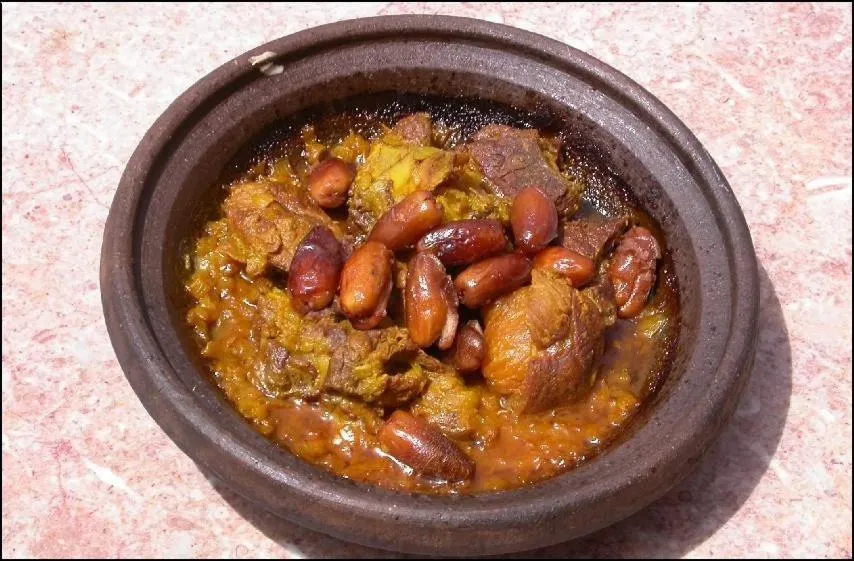 Breakfast in Gite Elkhorbat