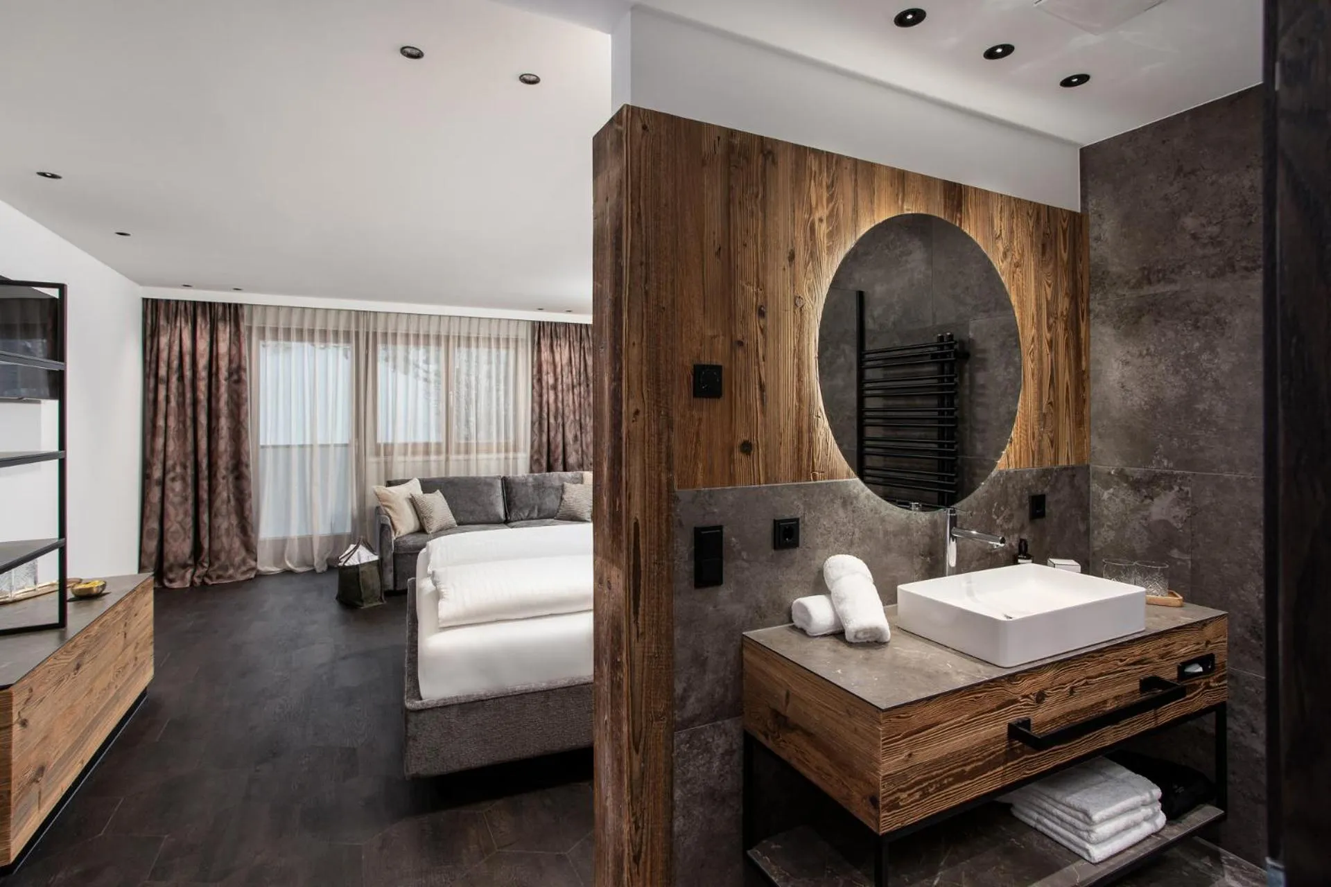 Photo of the whole room, Bed in Hotel Gappmaier