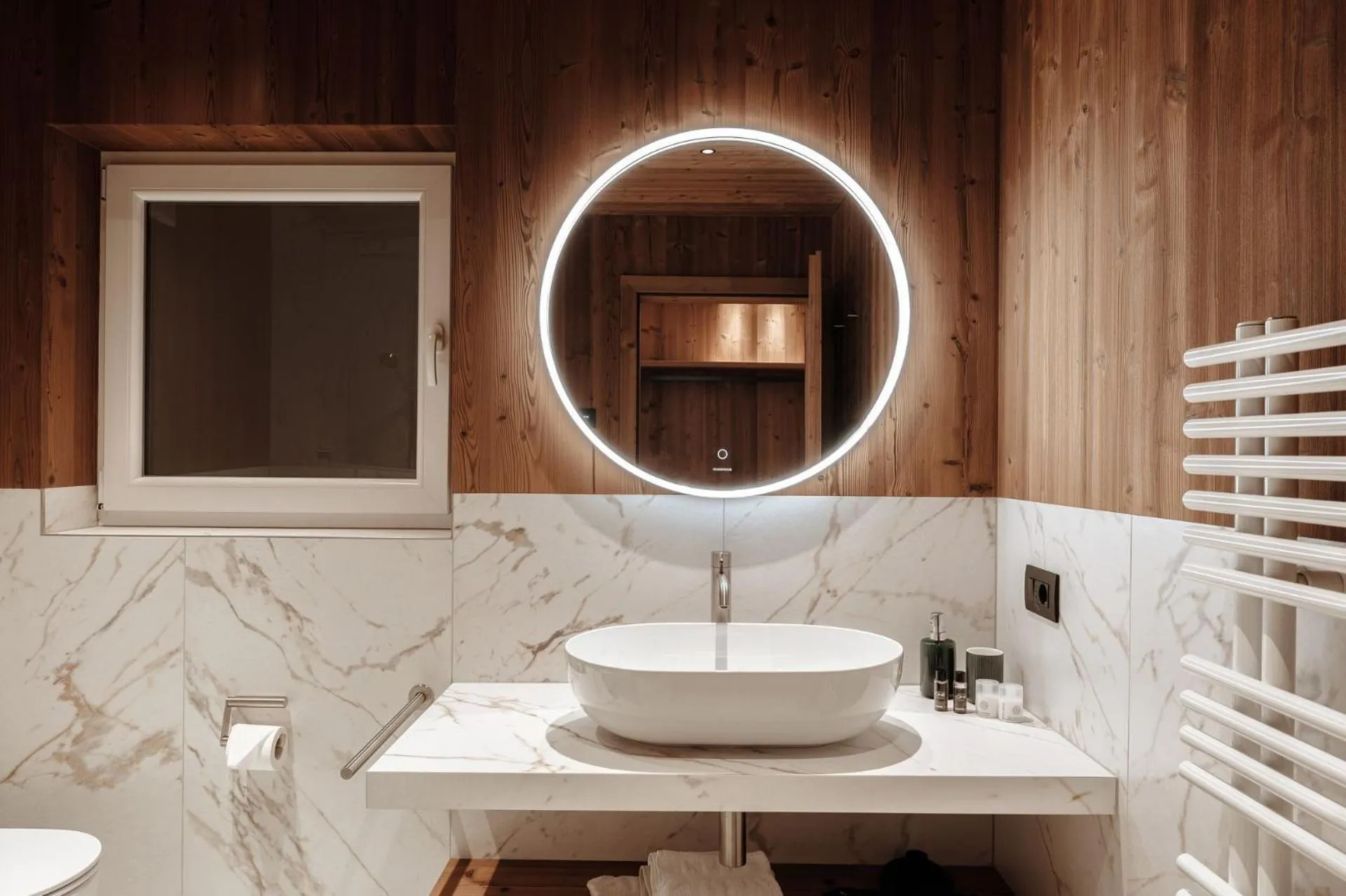 Shower in Appartamenti Olympic