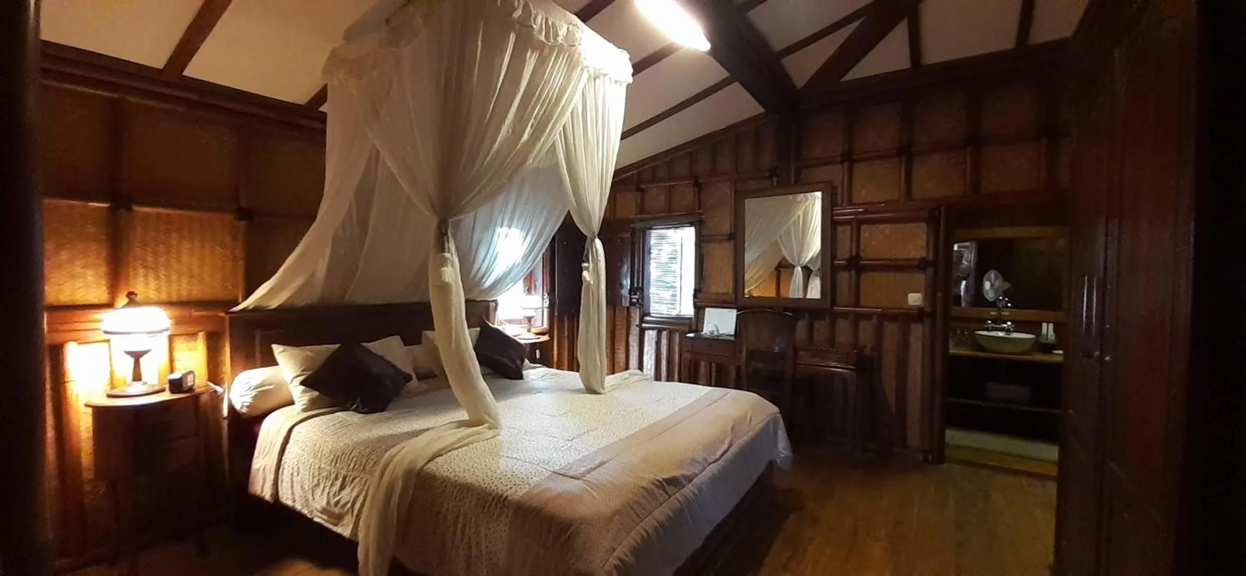 Photo of the whole room, Bed in Villa Sumbing Indah