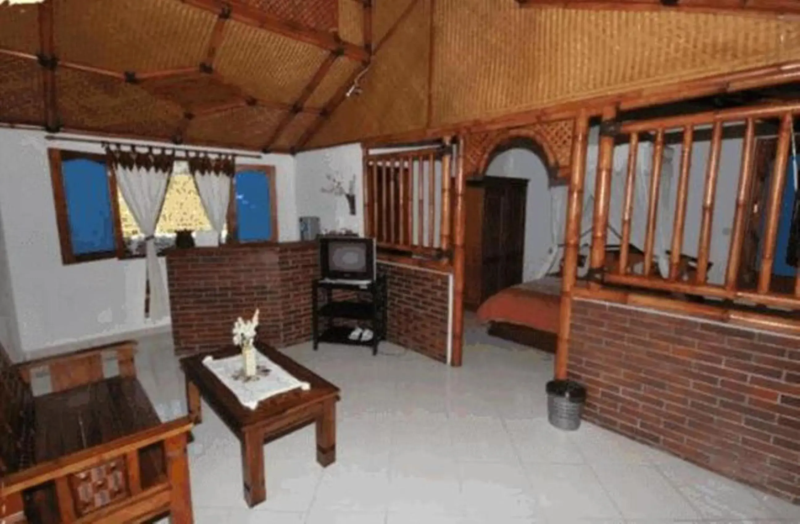 Family Room (4 Adults) in Villa Sumbing Indah Family Room (4 Adults) in Villa Sumbing Indah