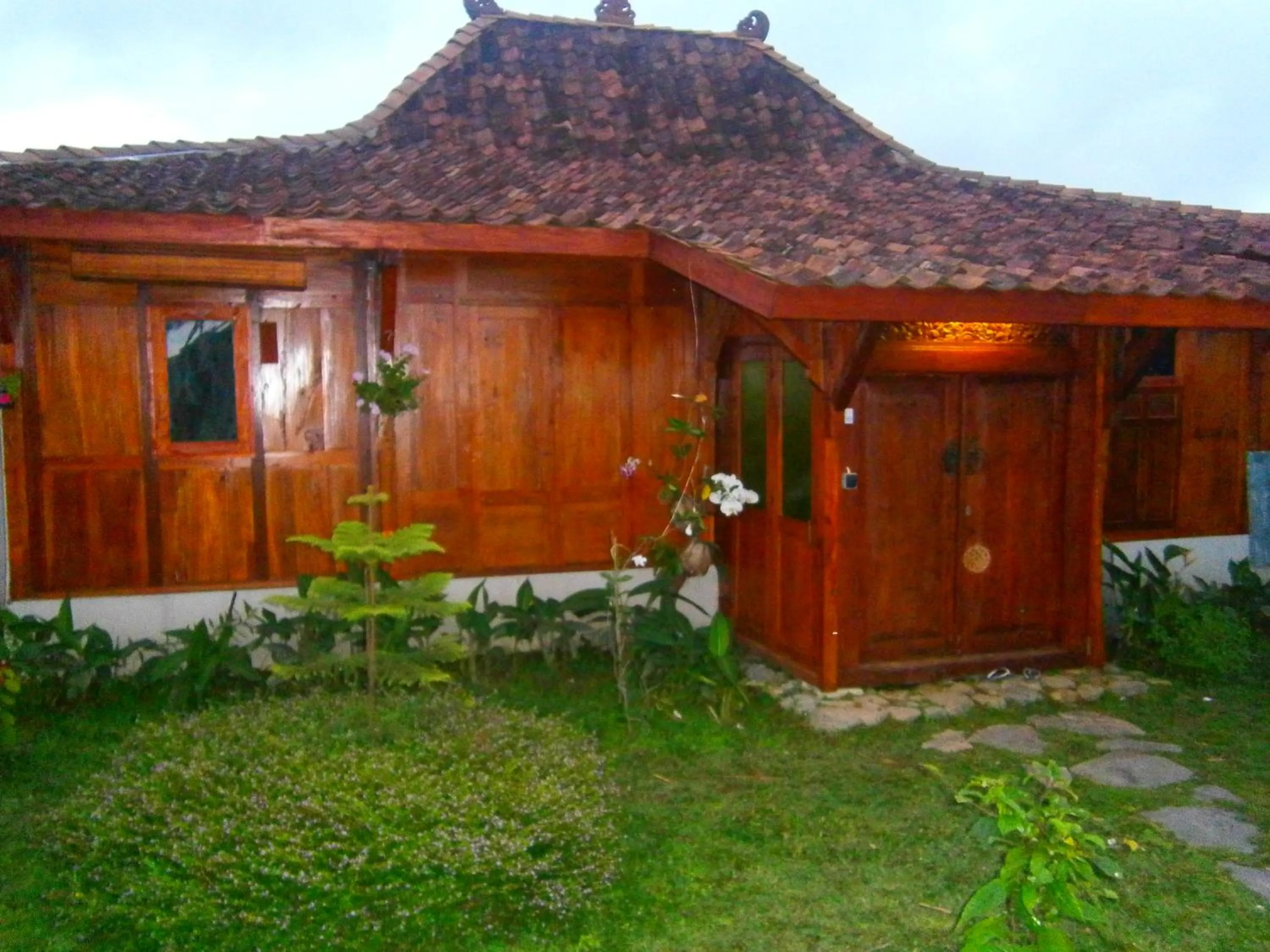 Property building in Villa Sumbing Indah