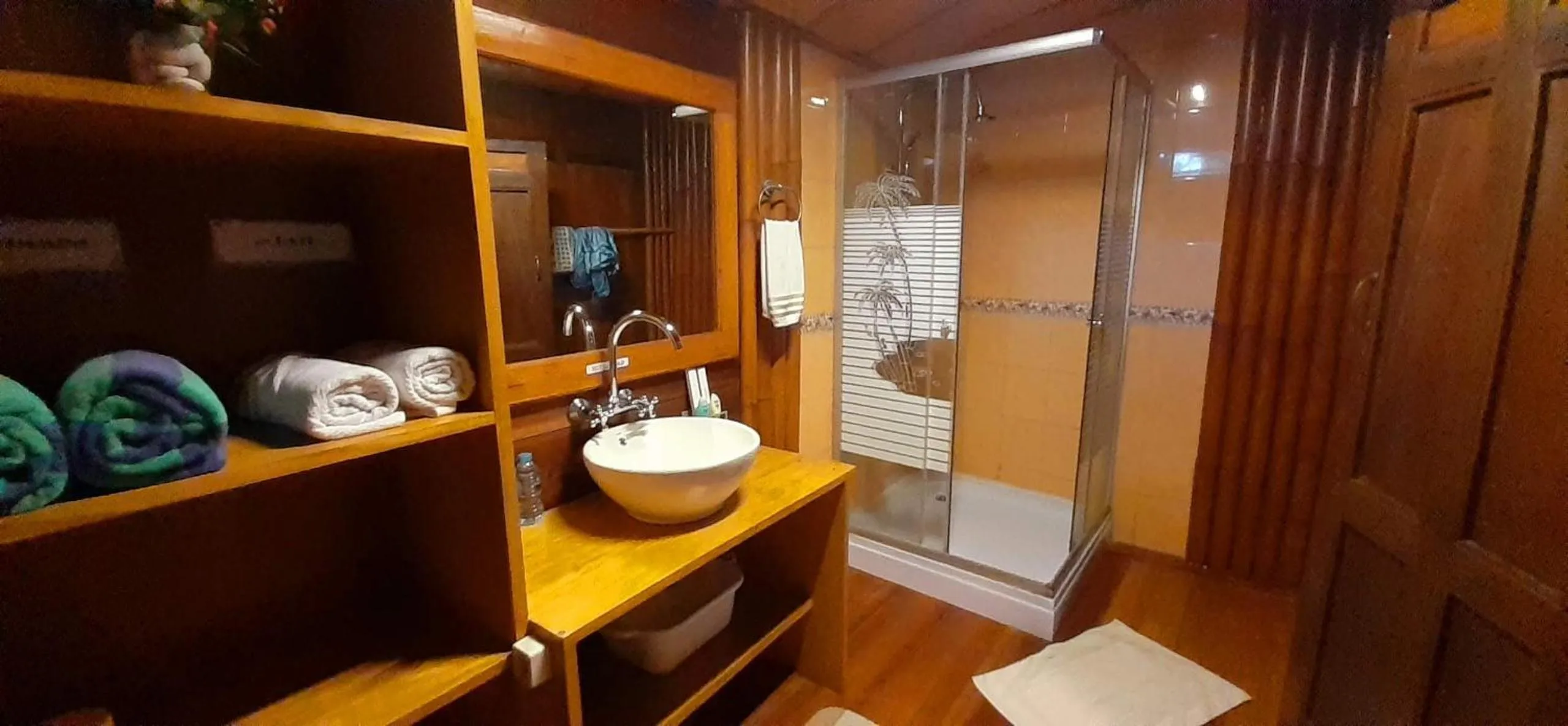 Bathroom in Villa Sumbing Indah