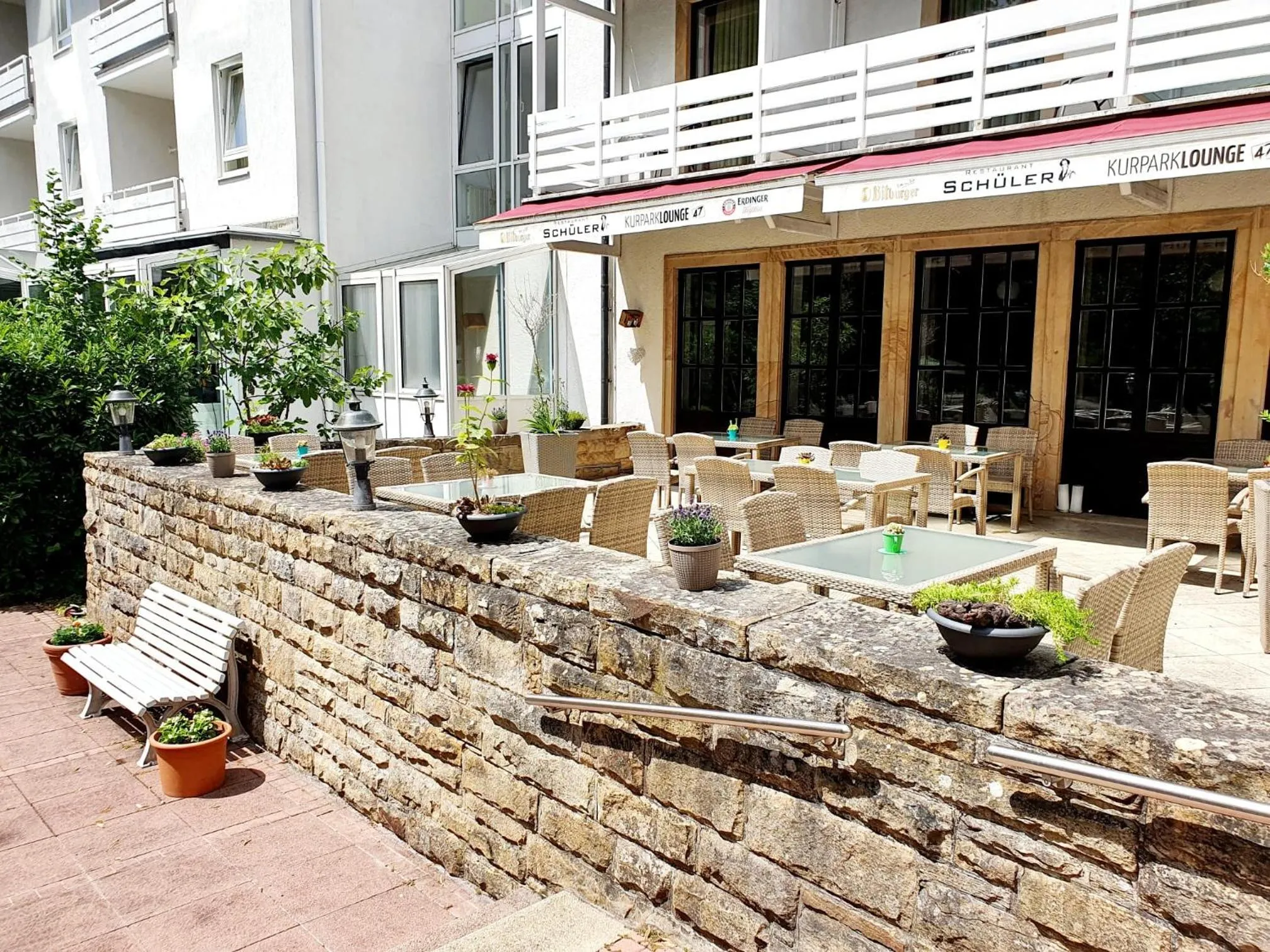 Restaurant/places to eat in Hotel Kurparkblick