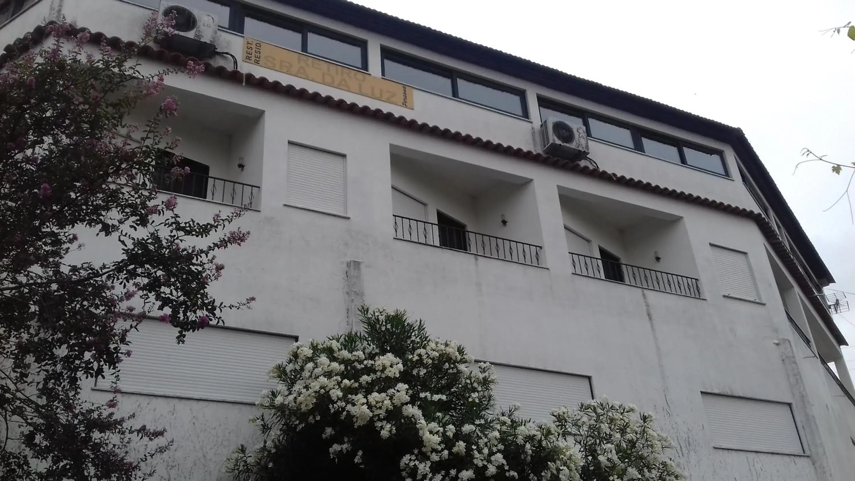 Residencial Retiro Sra. da Luz Residencial Retiro Sra. da Luz