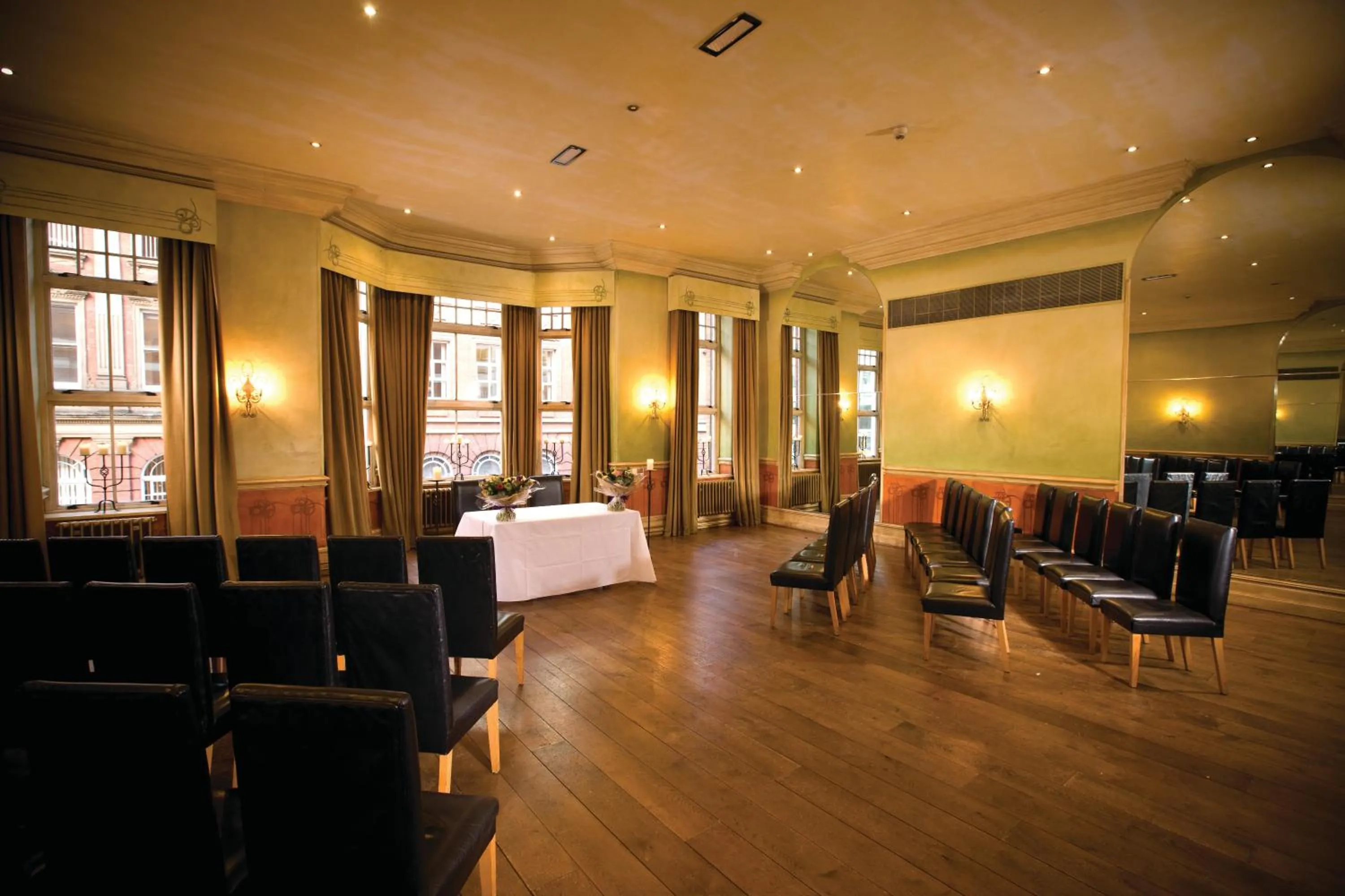 Banquet/Function facilities in Hotel du Vin Birmingham