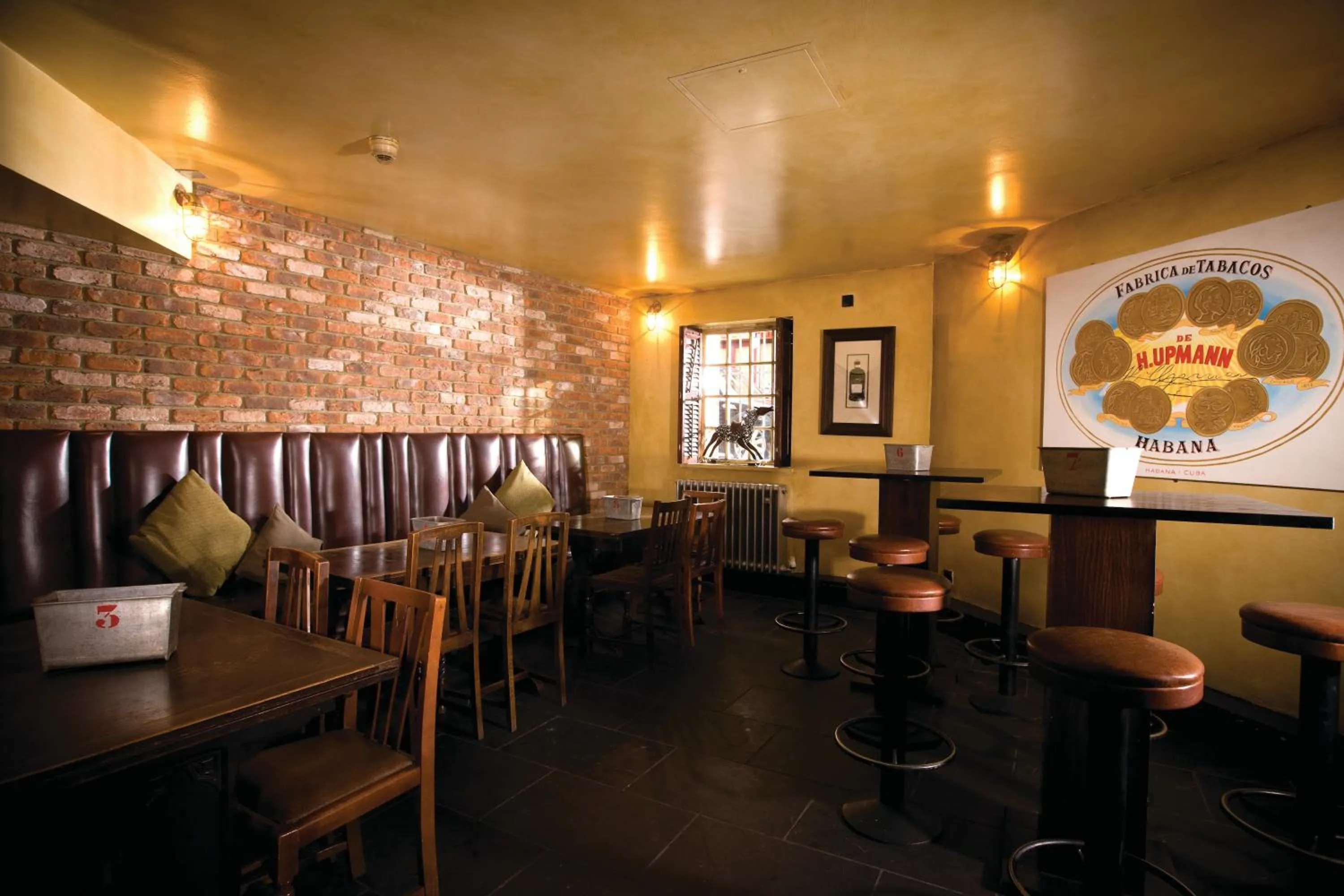 Lounge or bar in Hotel du Vin Birmingham