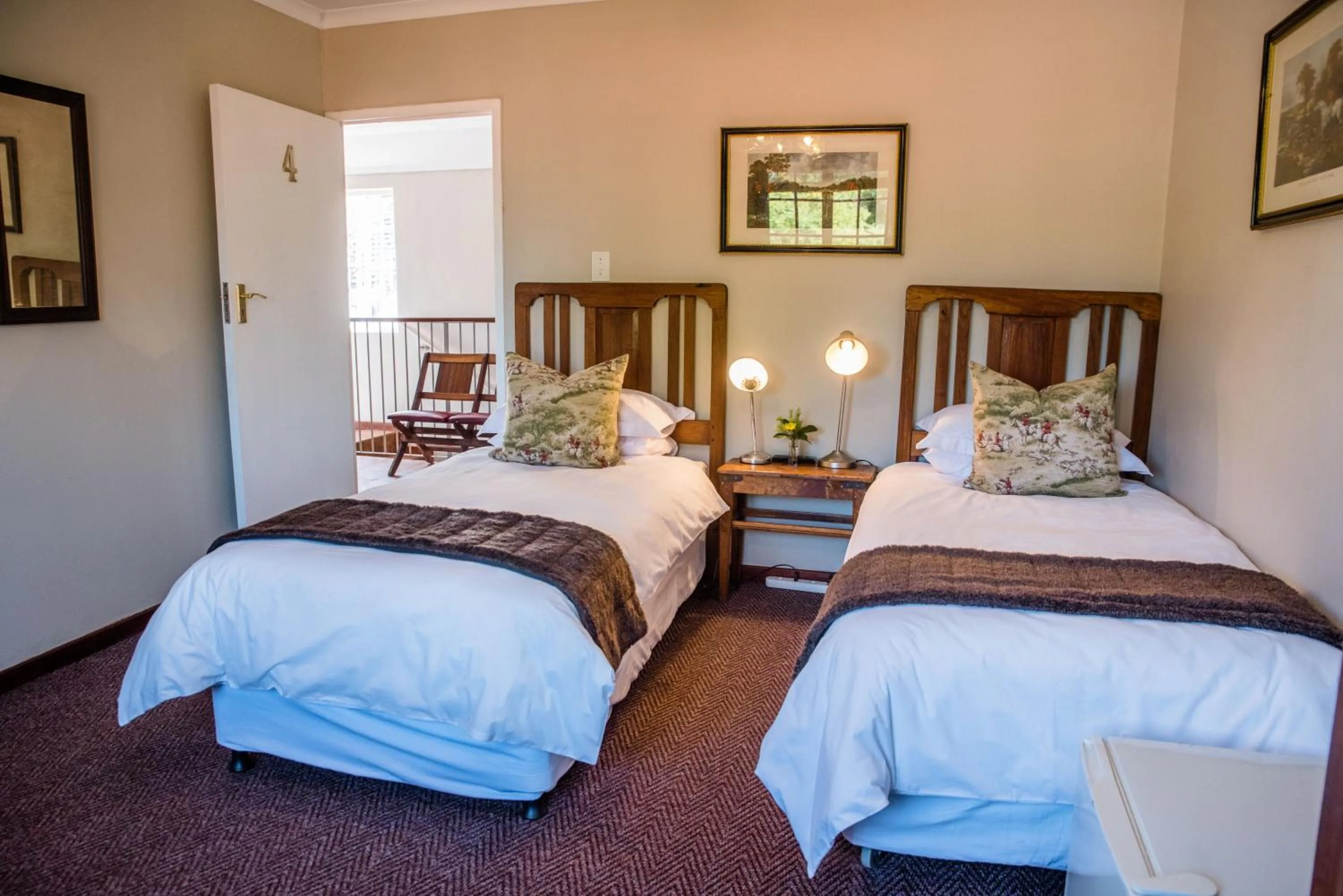 Bedroom, Bed in 5th Avenue Gooseberry Guest House