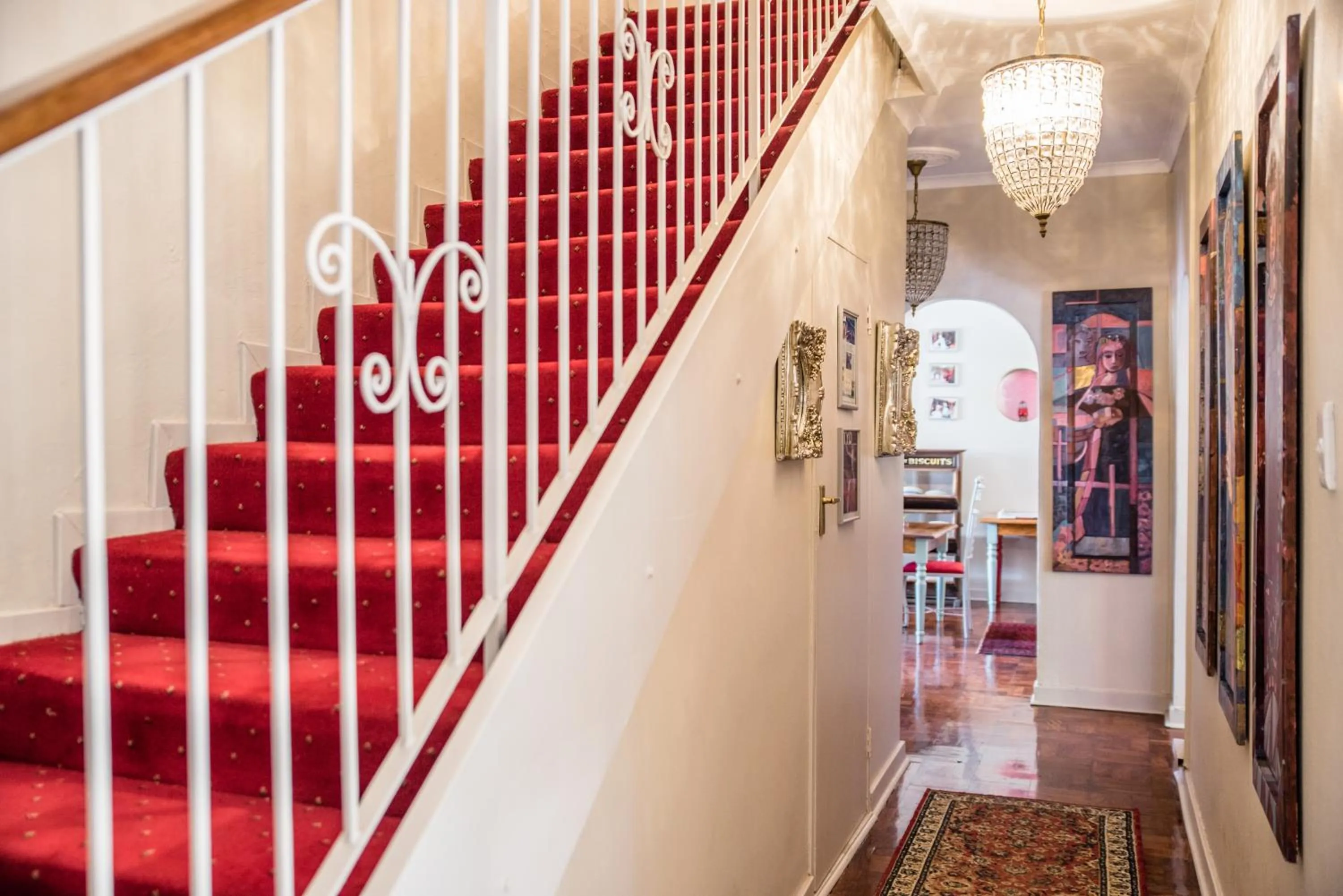 Area and facilities in 5th Avenue Gooseberry Guest House