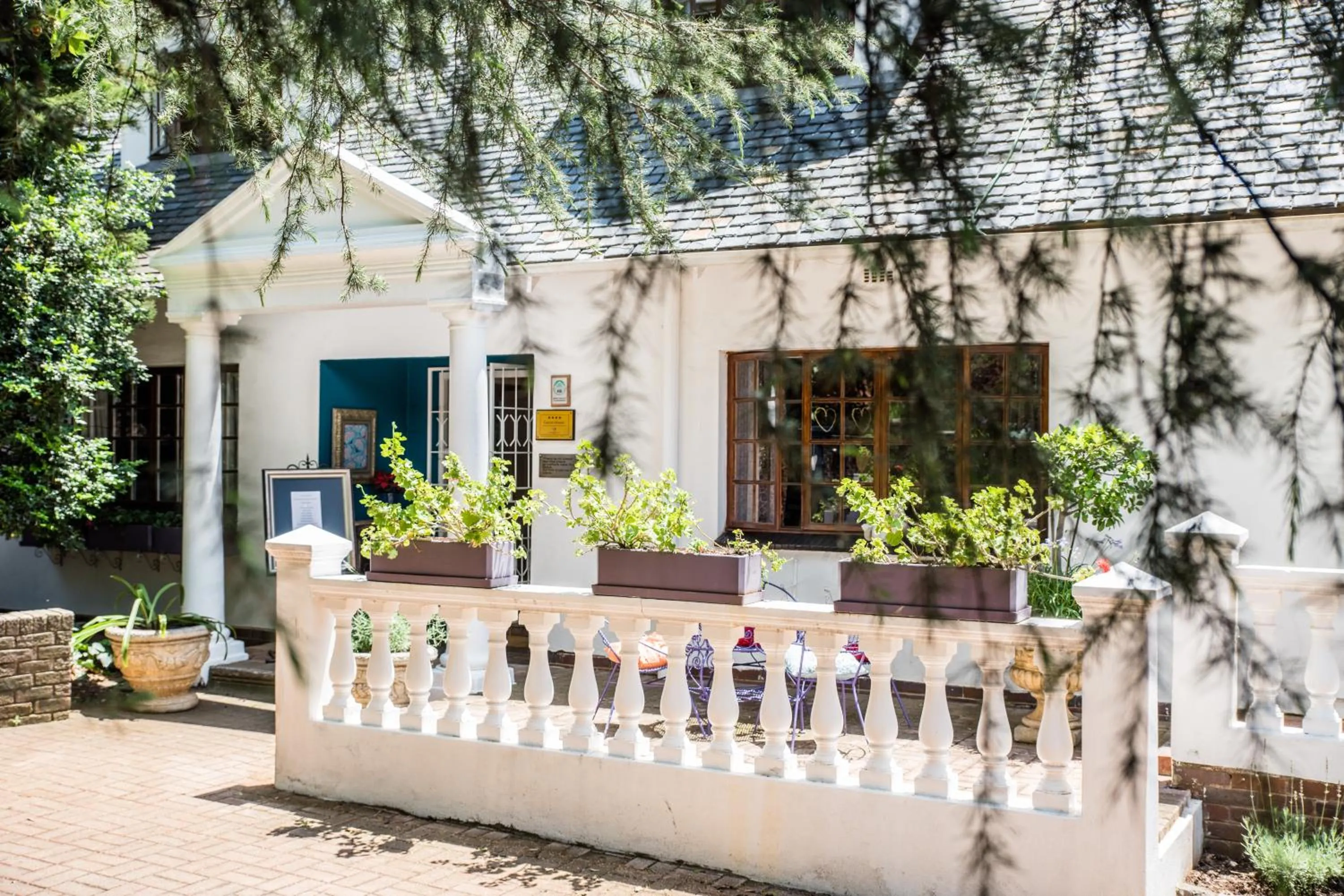 Property building in 5th Avenue Gooseberry Guest House