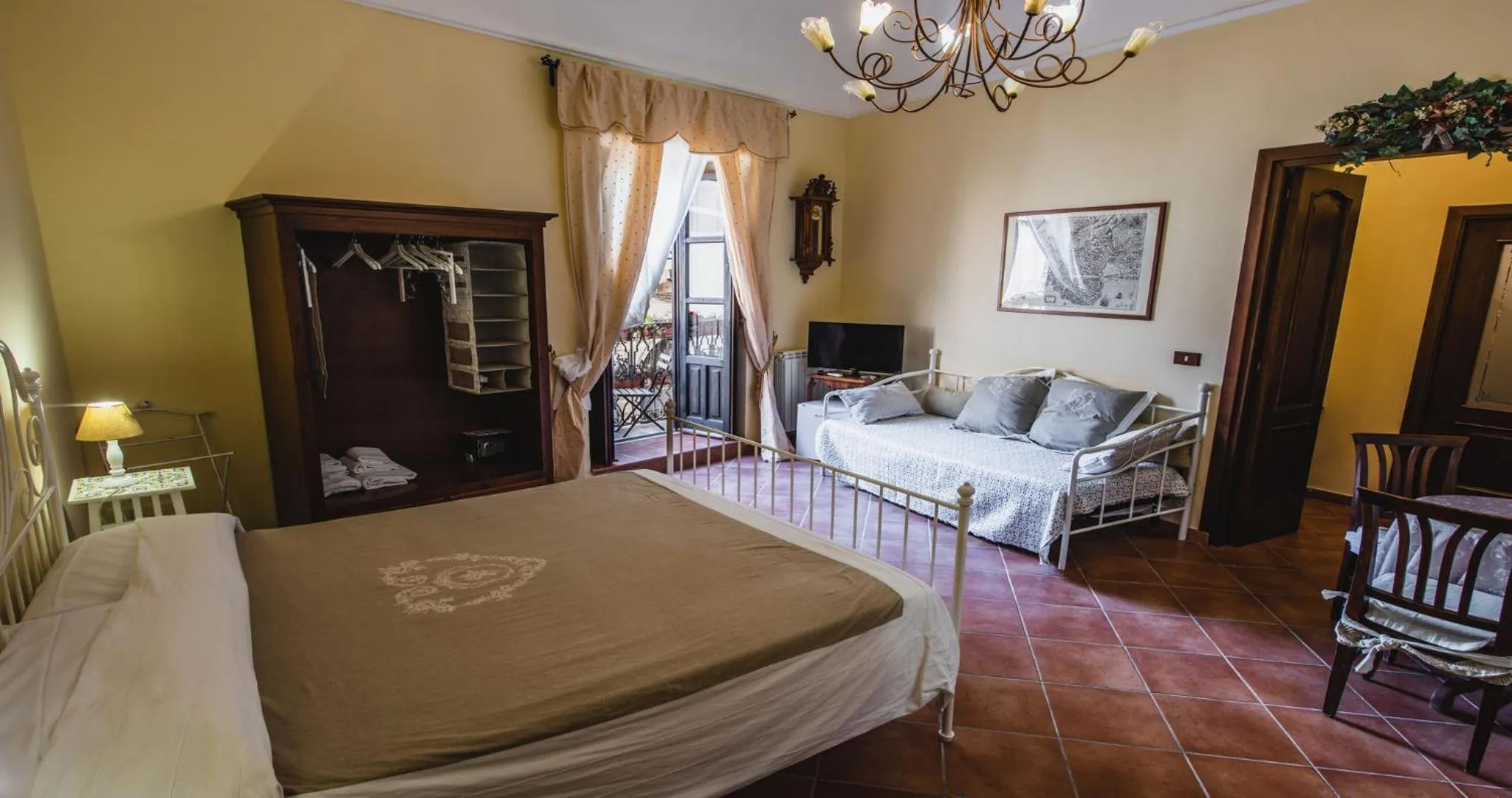Bedroom, Bed in Dream Holiday Ortigia
