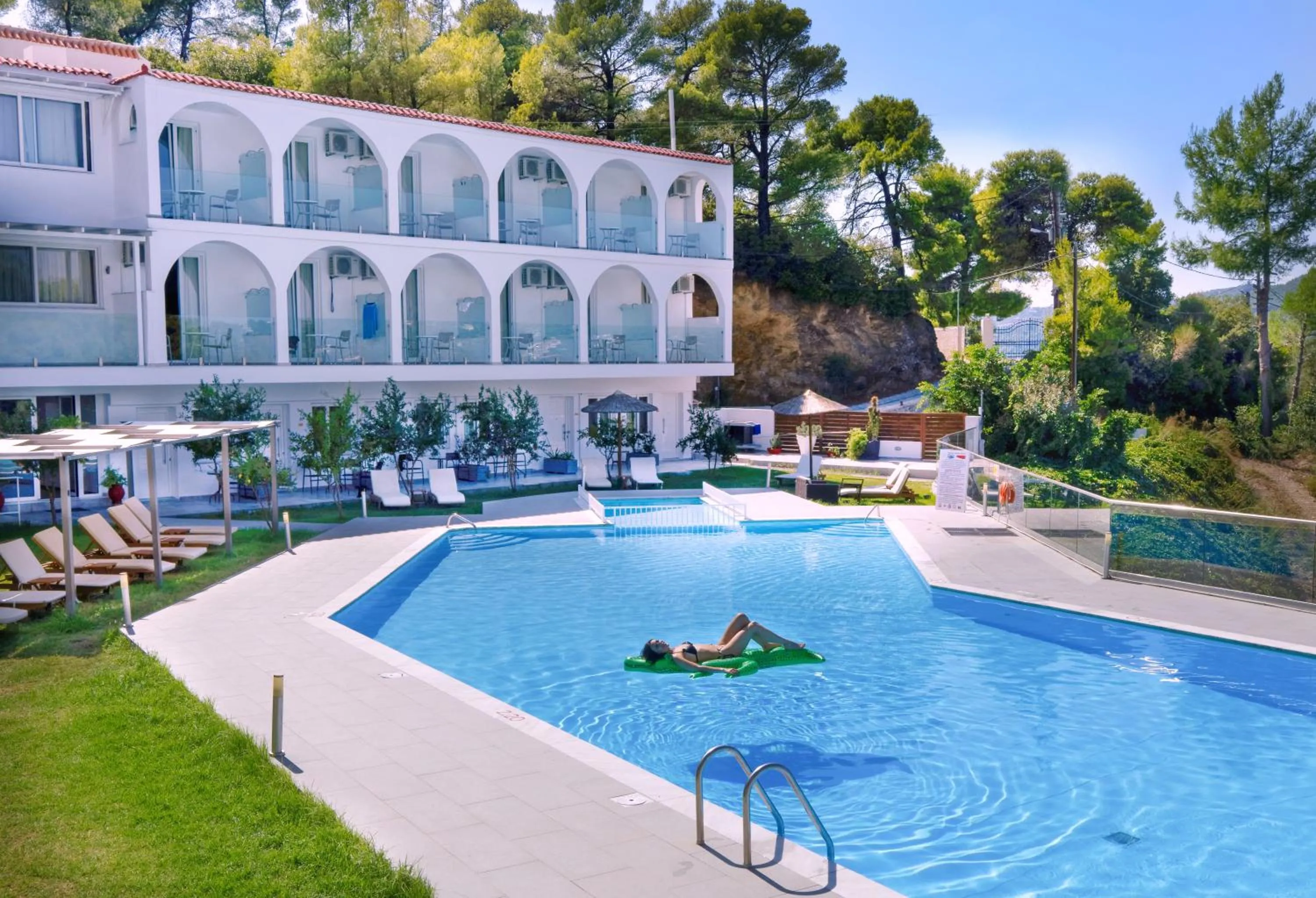 Property building in Hotel Punta