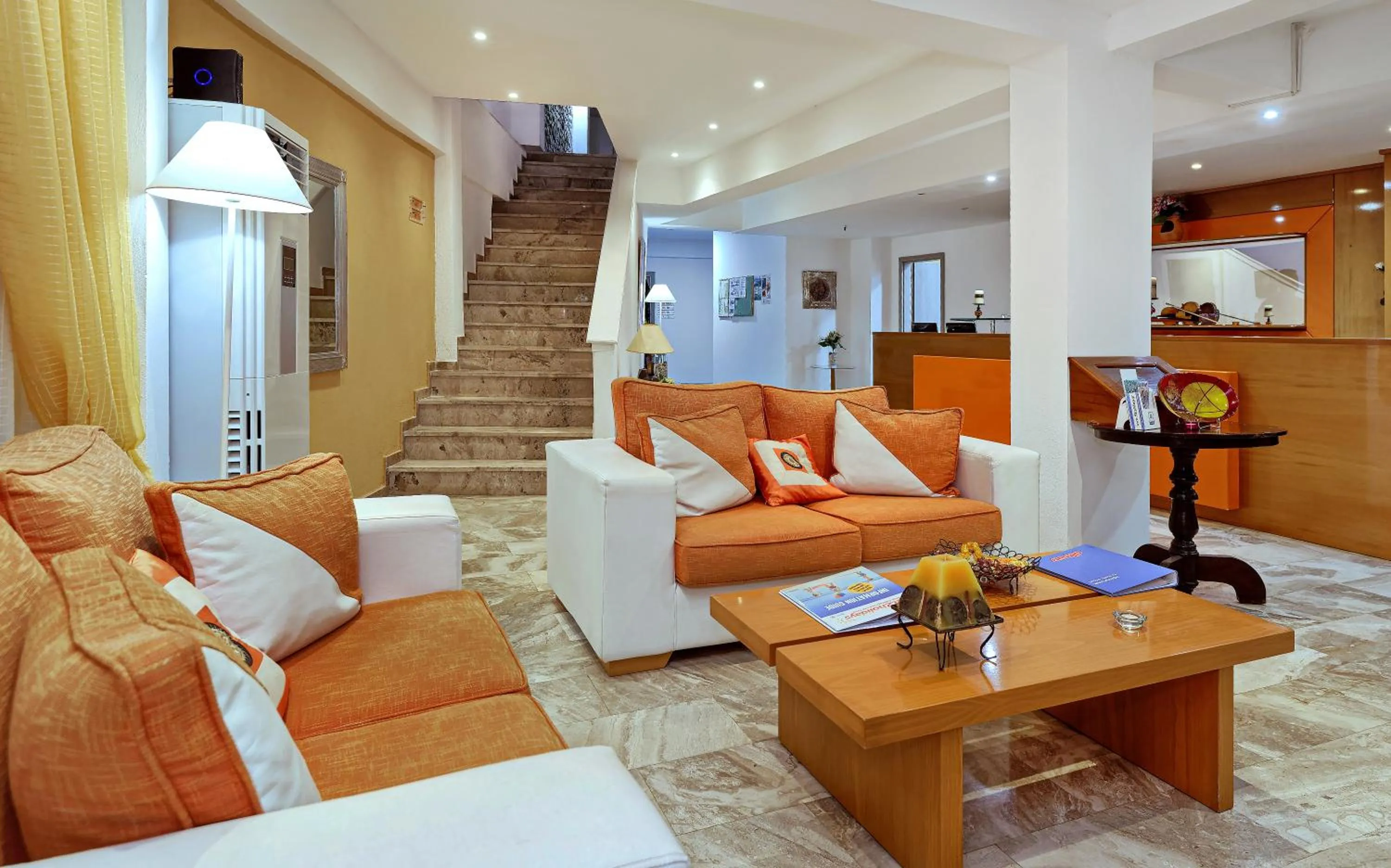 Lobby or reception in Hotel Punta