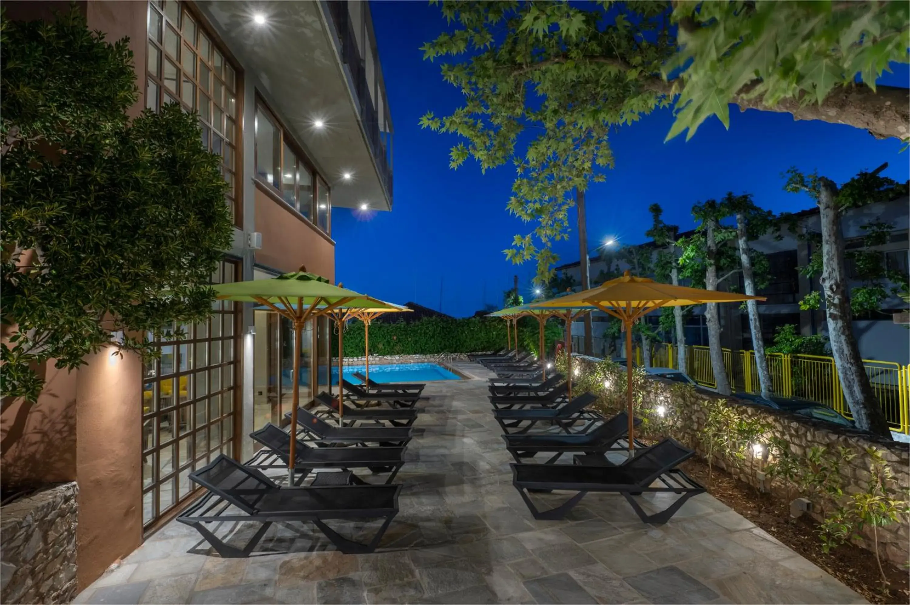 Swimming pool in Alkyon Swimming pool in Alkyon