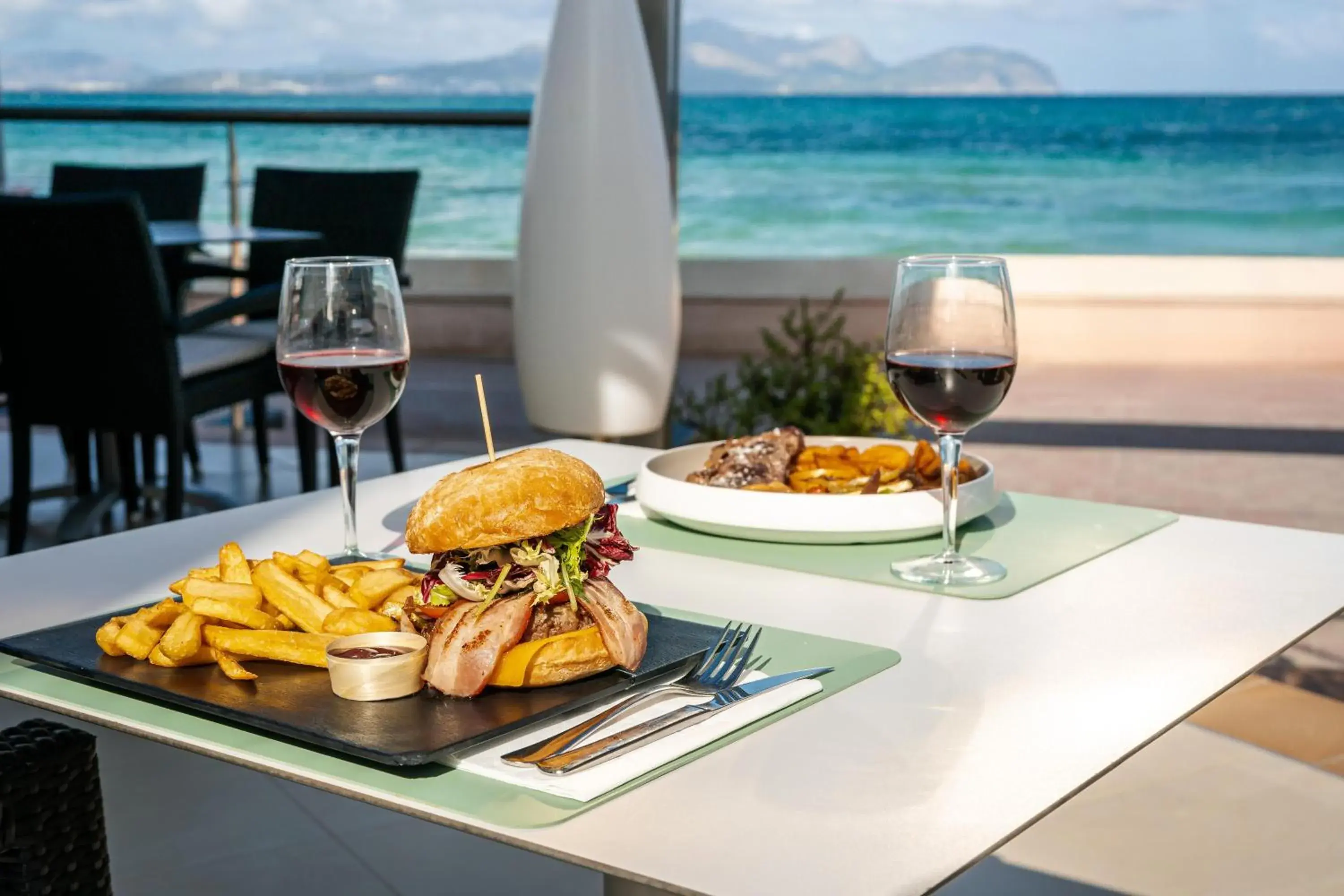 Restaurant/places to eat in Hotel THB Gran Bahía Restaurant/places to eat in Hotel THB Gran Bahía