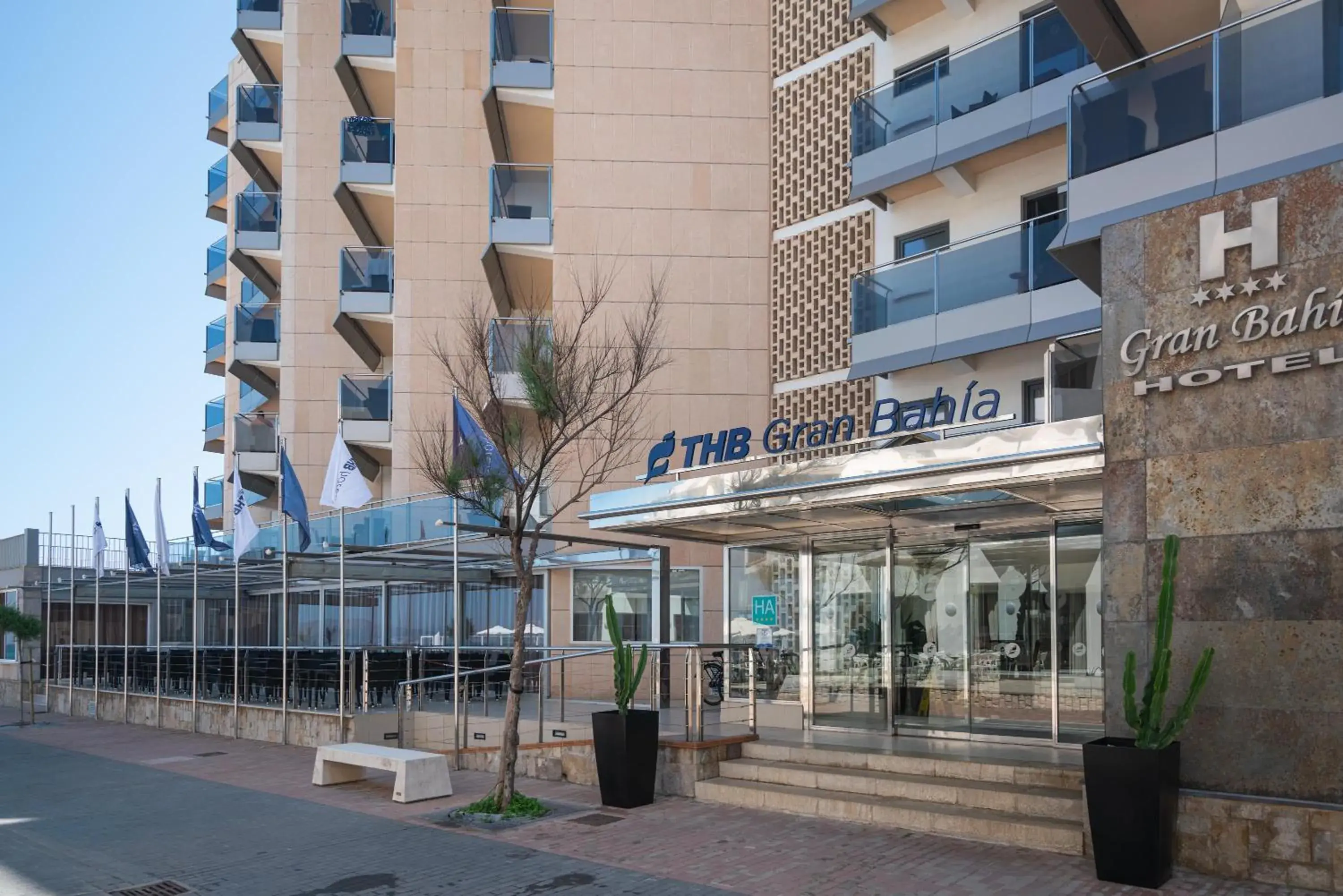 Property building in Hotel THB Gran Bahía Property building in Hotel THB Gran Bahía