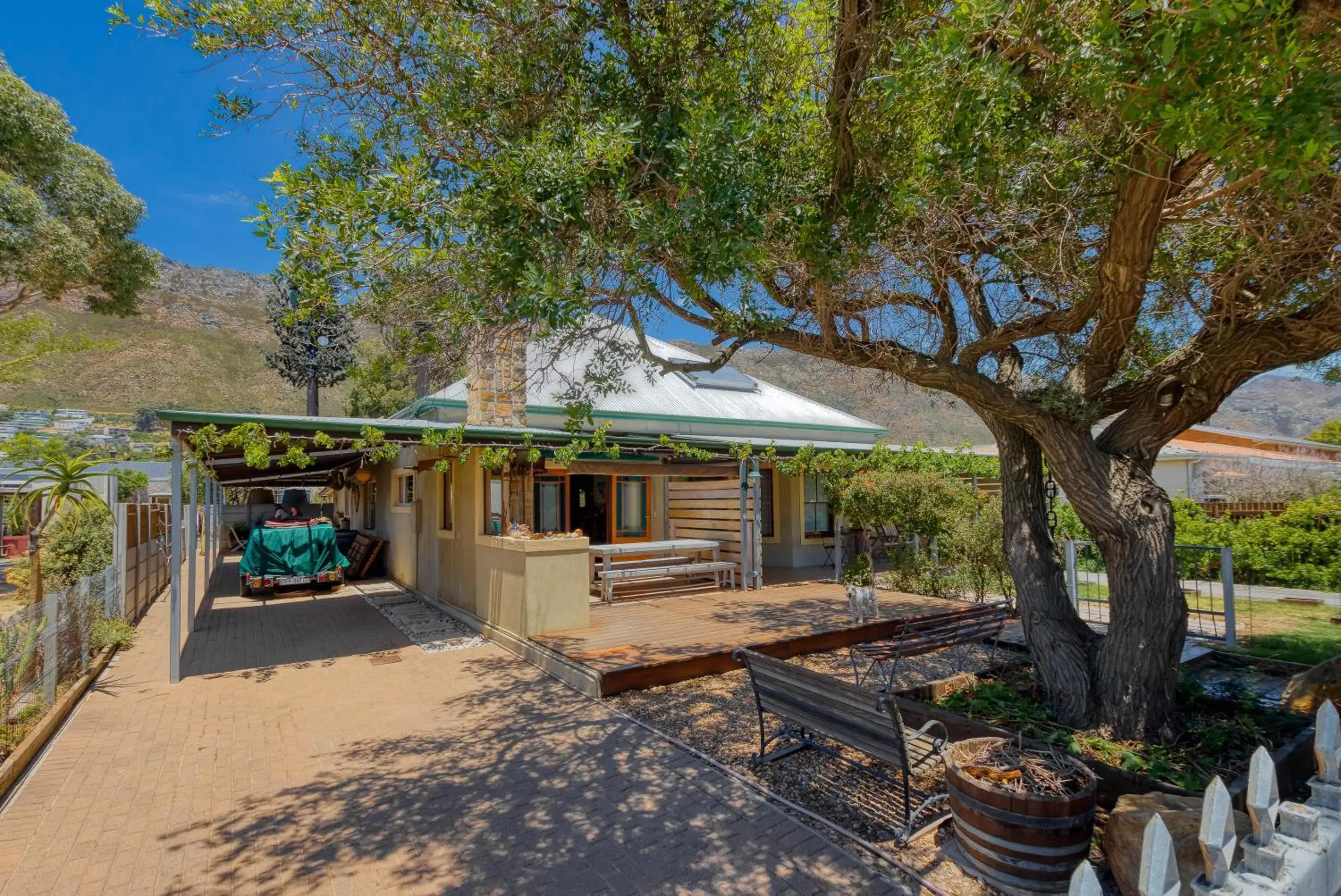 Family Holiday Home in The Yard Family Holiday Home in The Yard