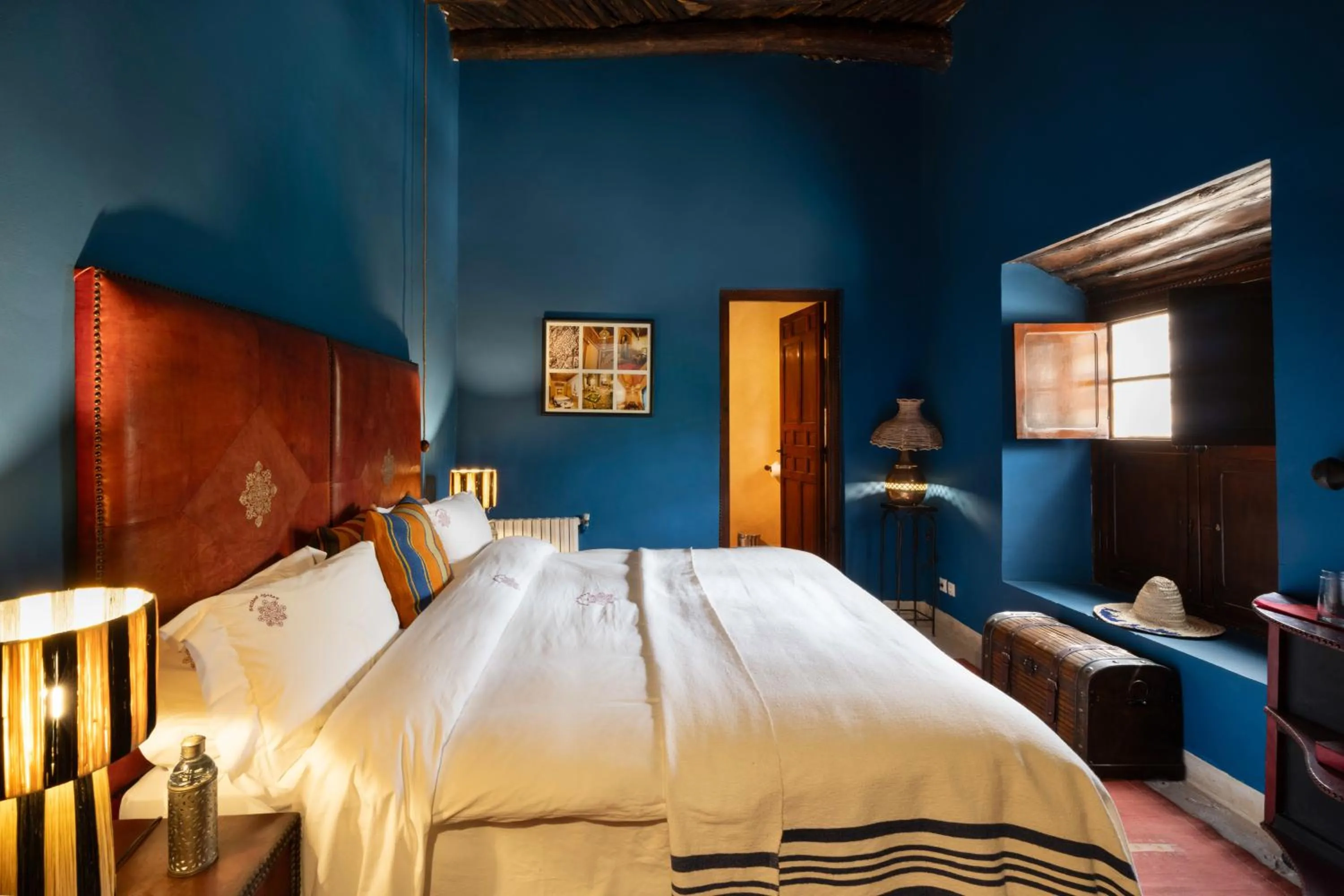 Bed in Kasbah Agafay Hotel & Spa