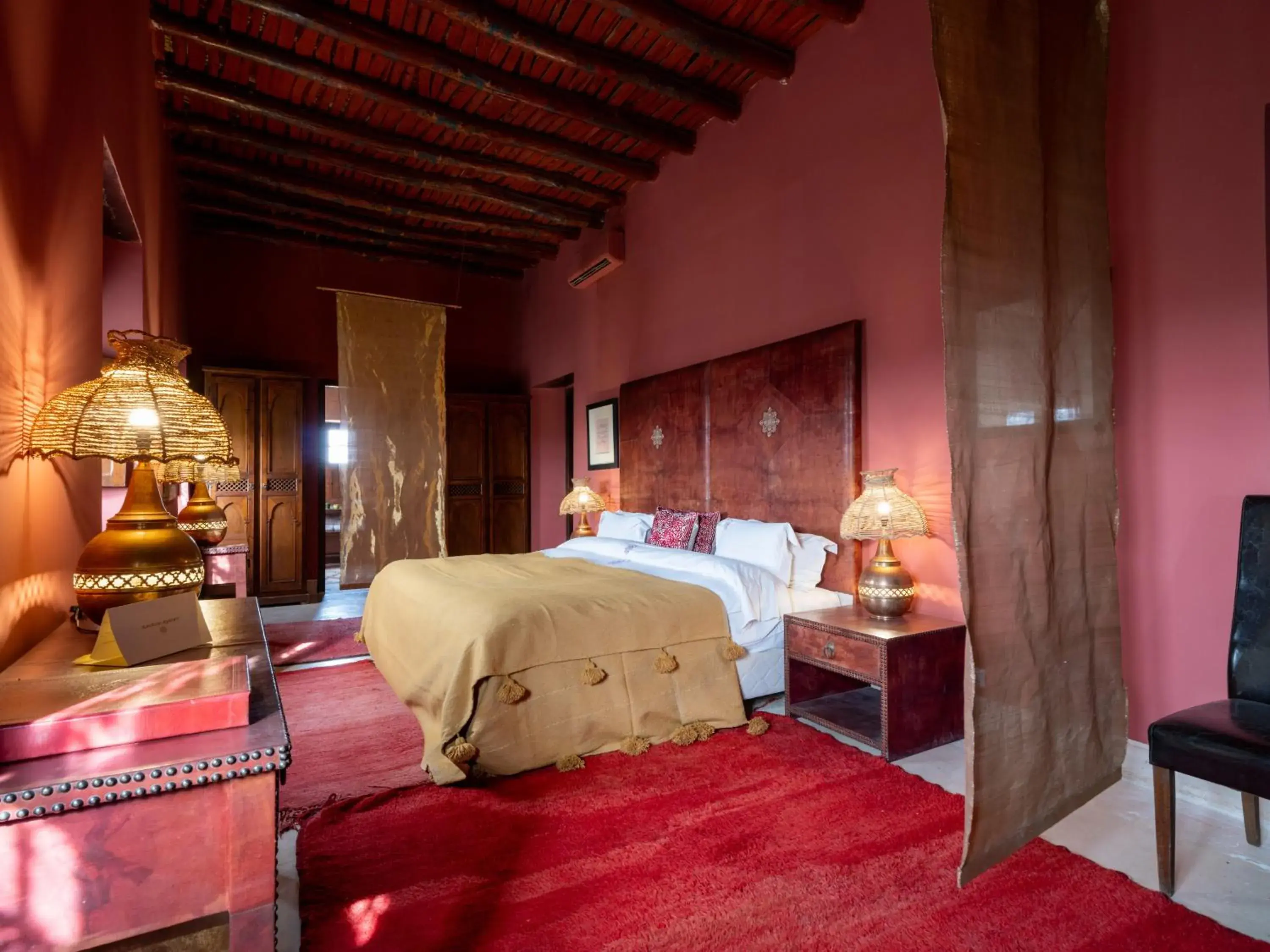 Executive Suite in Kasbah Agafay Hotel & Spa Executive Suite in Kasbah Agafay Hotel & Spa