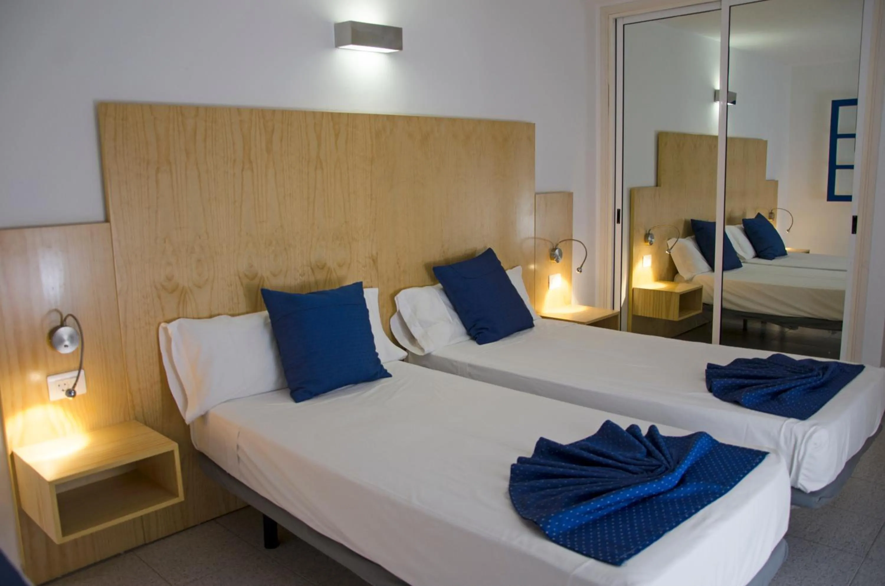 Bed in Ereza Apartamentos Los Hibiscos - Adults Only