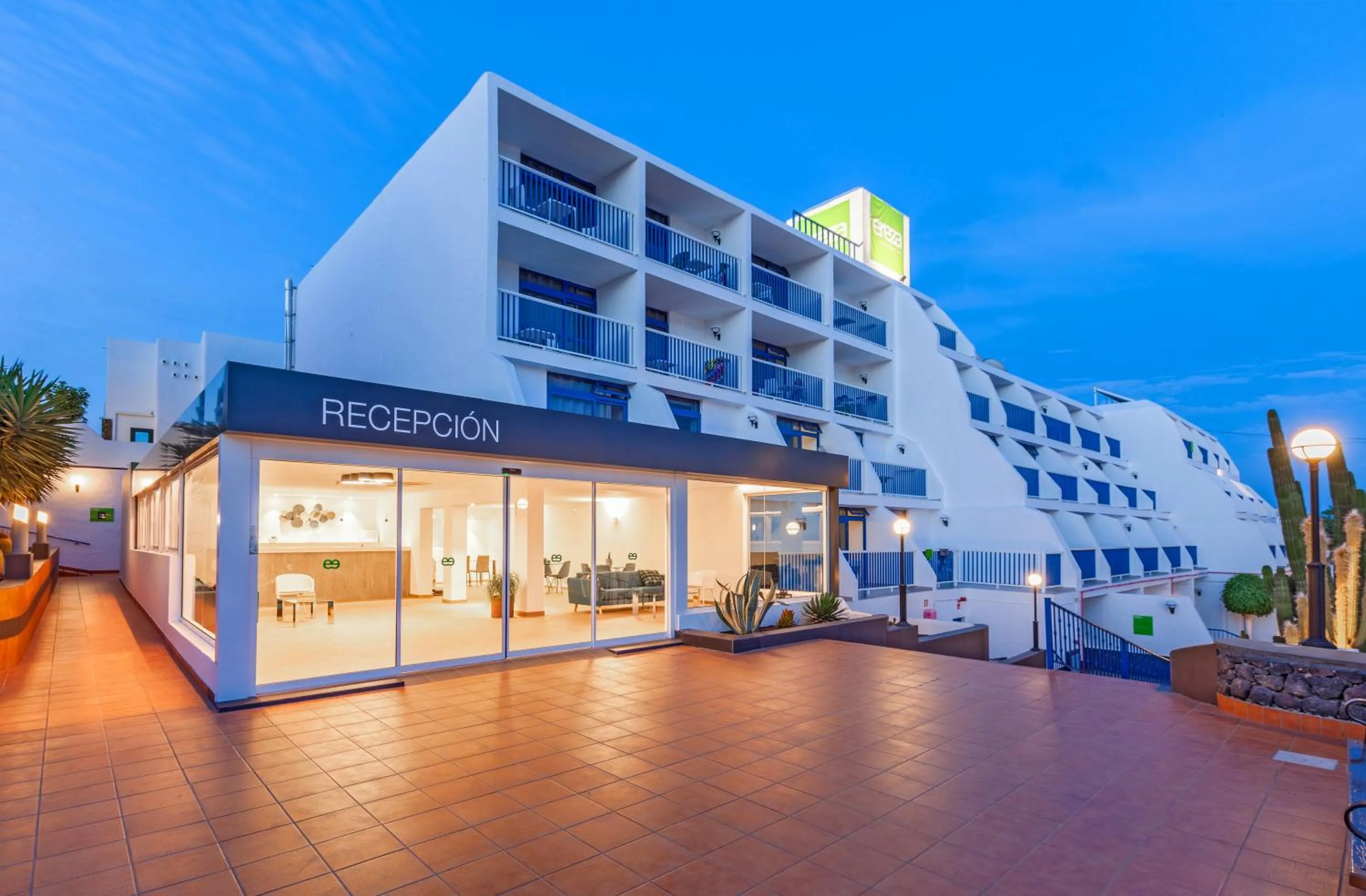 Lobby or reception in Ereza Apartamentos Los Hibiscos - Adults Only