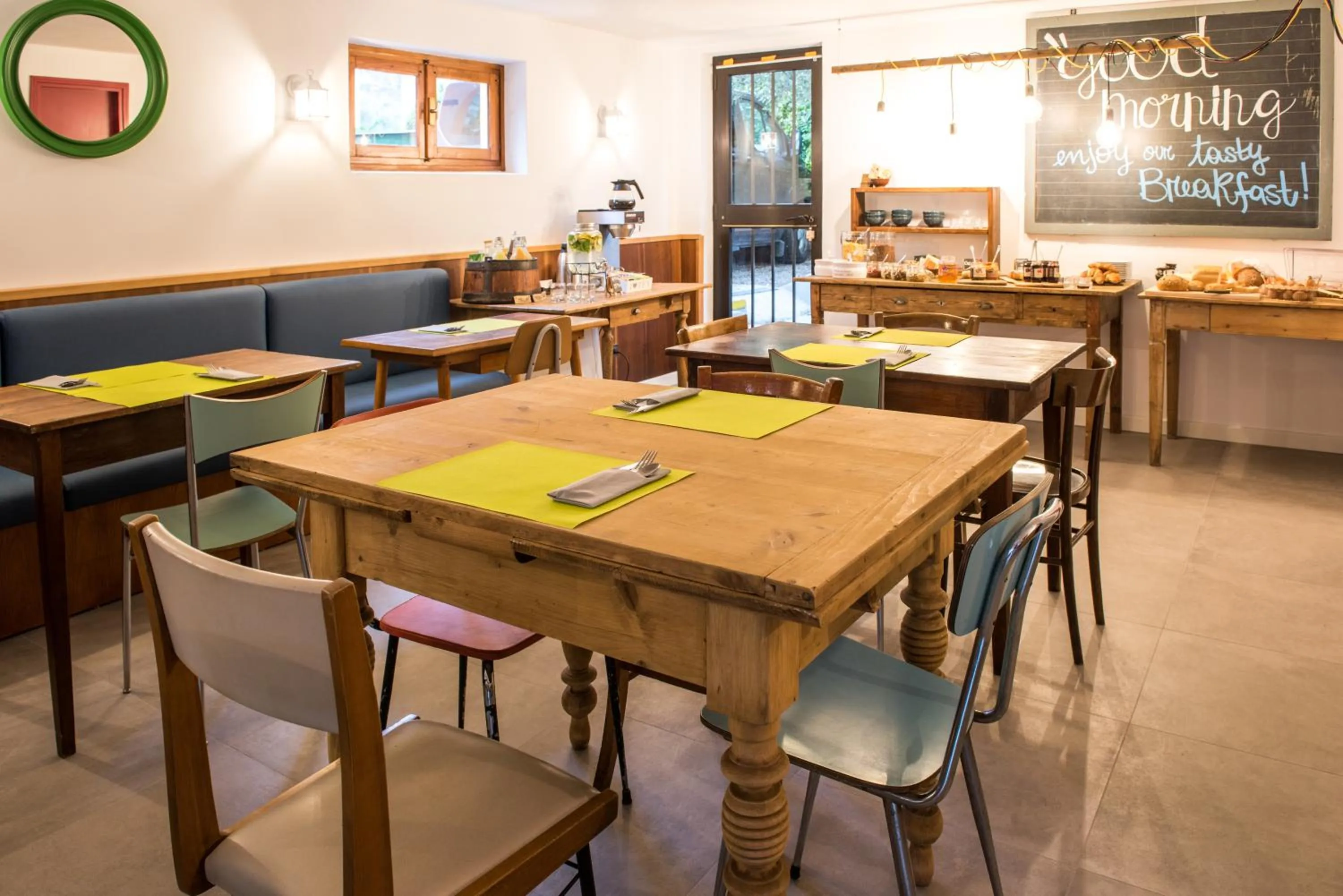 Lounge or bar in Hotel Villa Rina