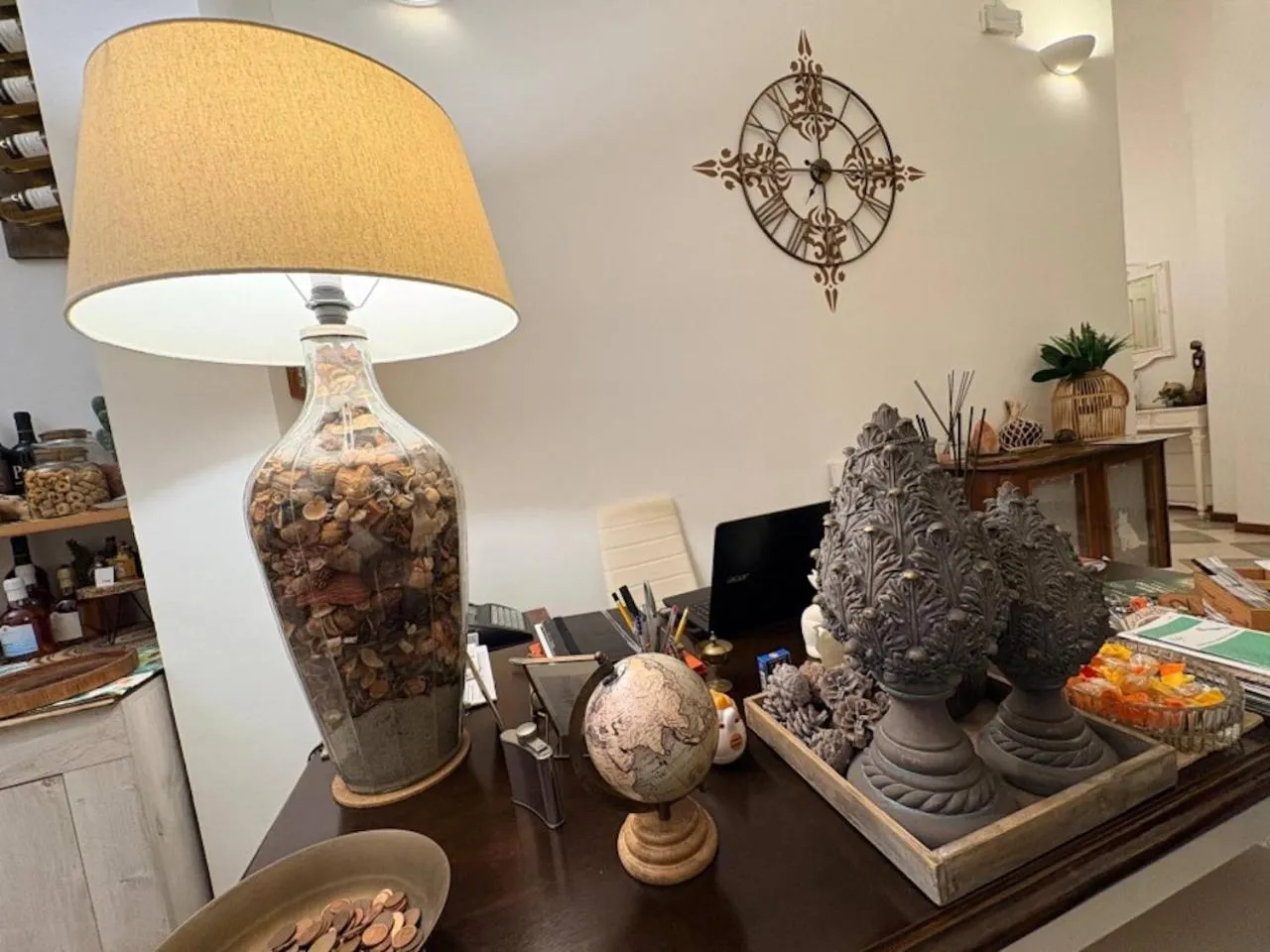 Communal lounge/ TV room in DIMORA di ACANTO