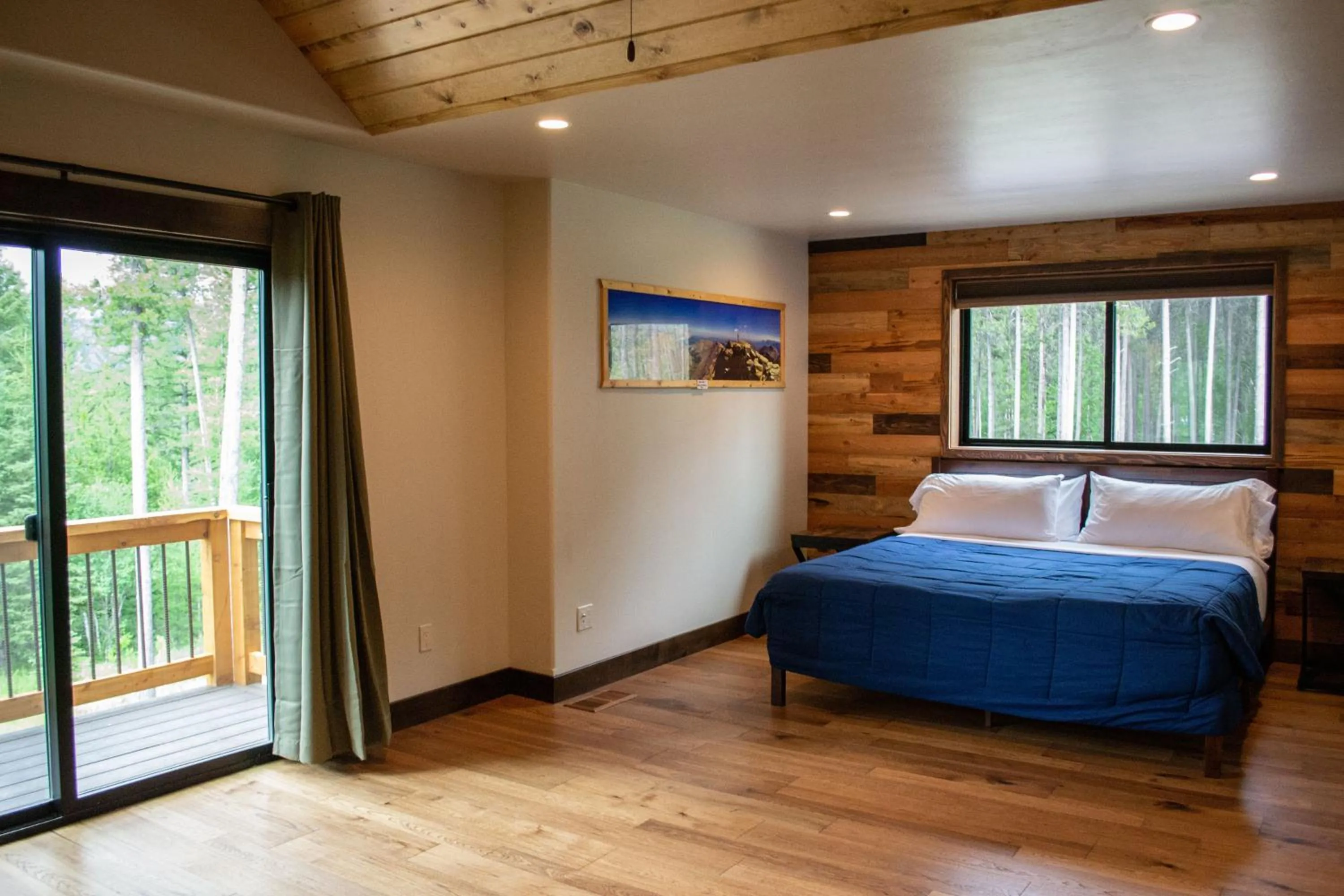Bed in Glacier Homestead