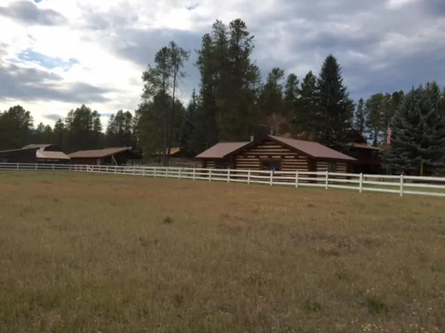 Glacier Homestead