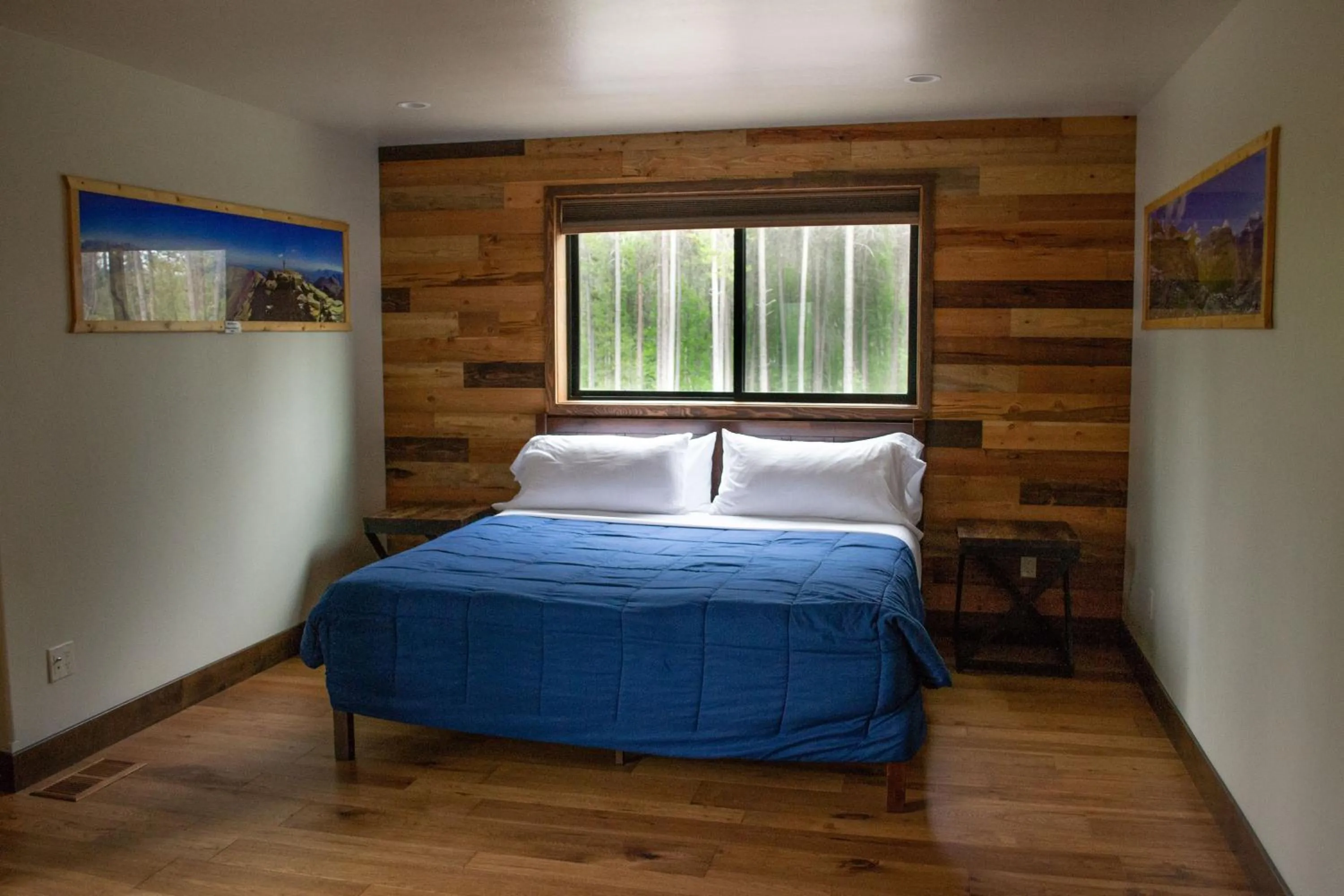 Bed in Glacier Homestead