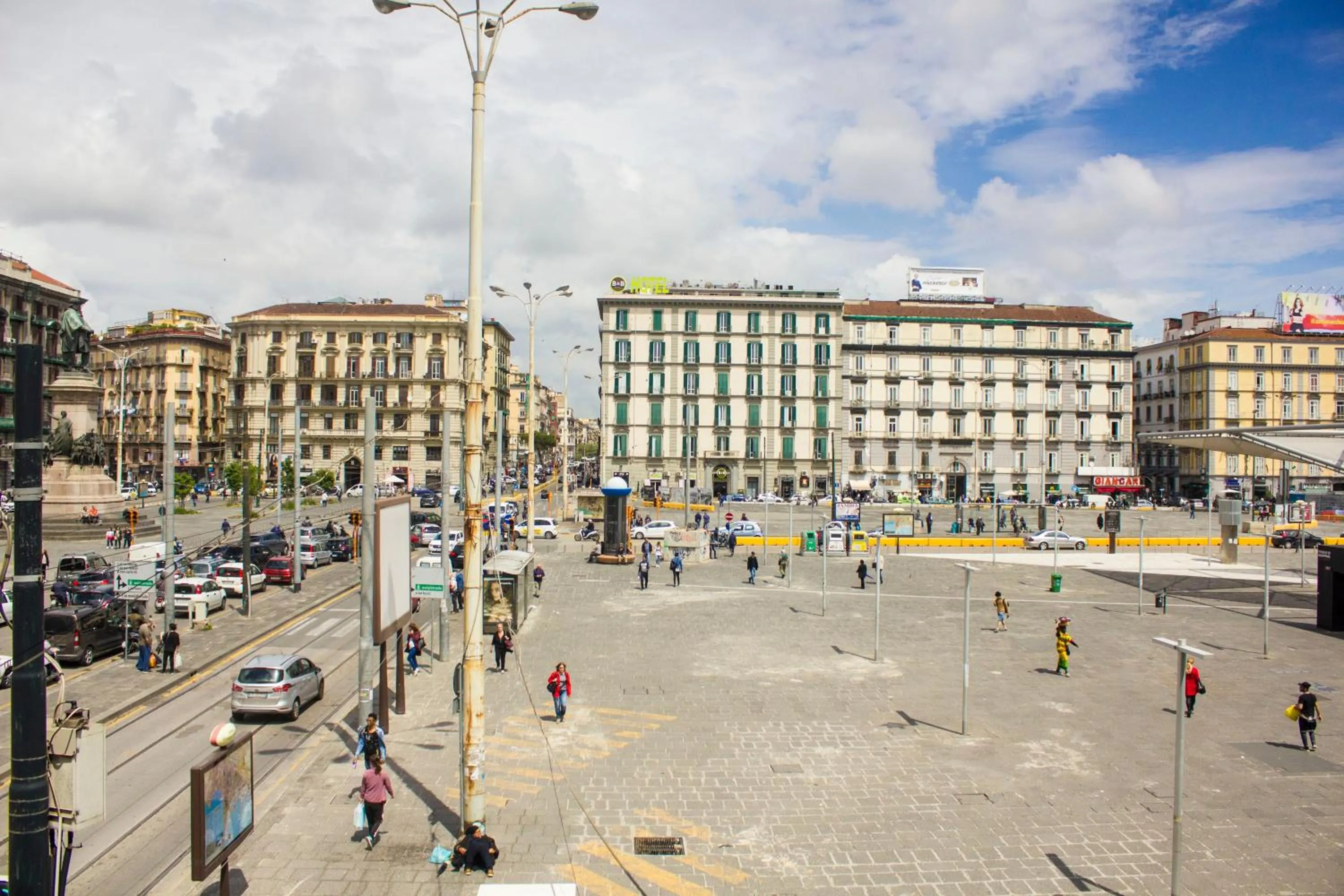 Property building in Agora’ dei Mille