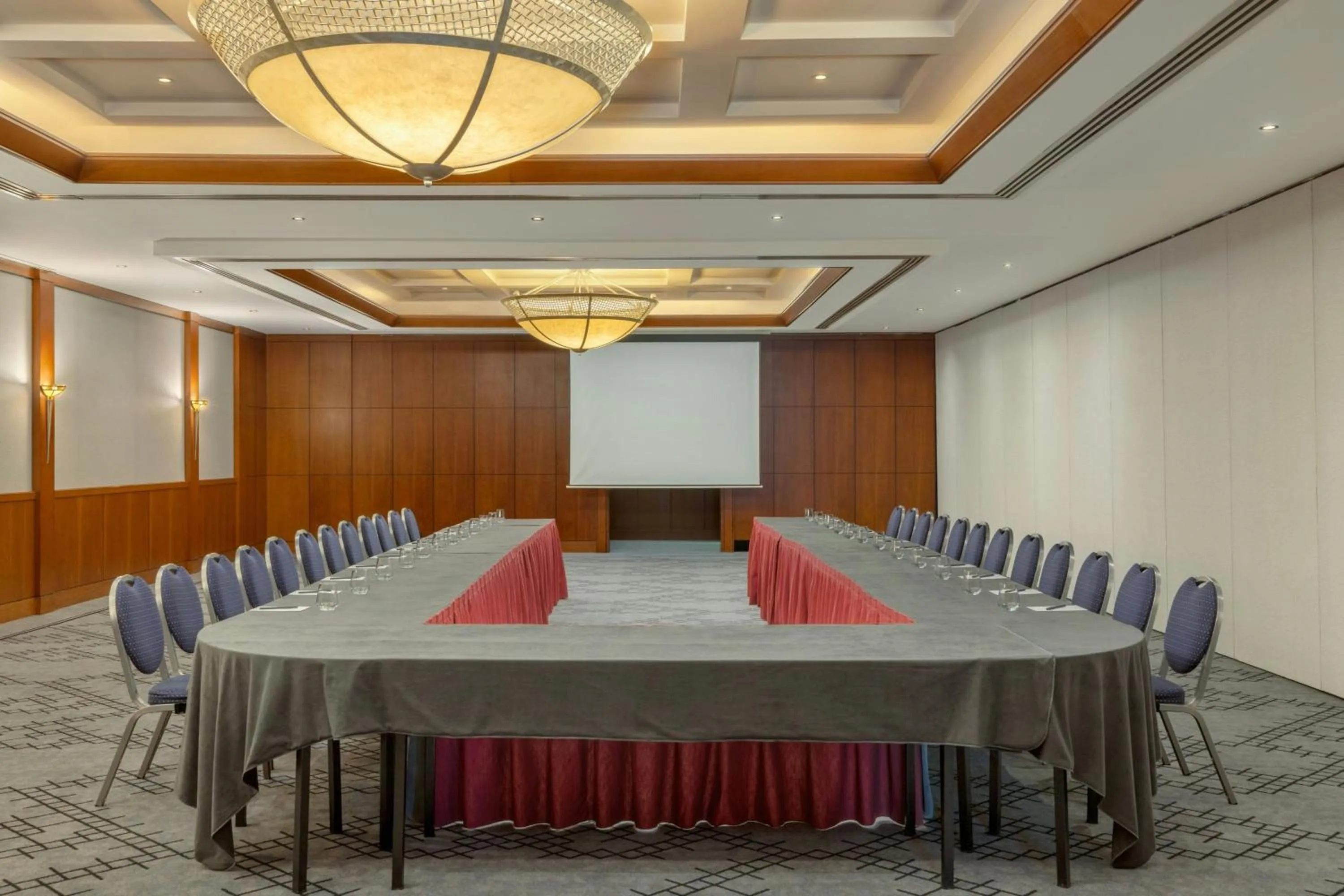 Meeting/conference room in Courtyard by Marriott Tbilisi