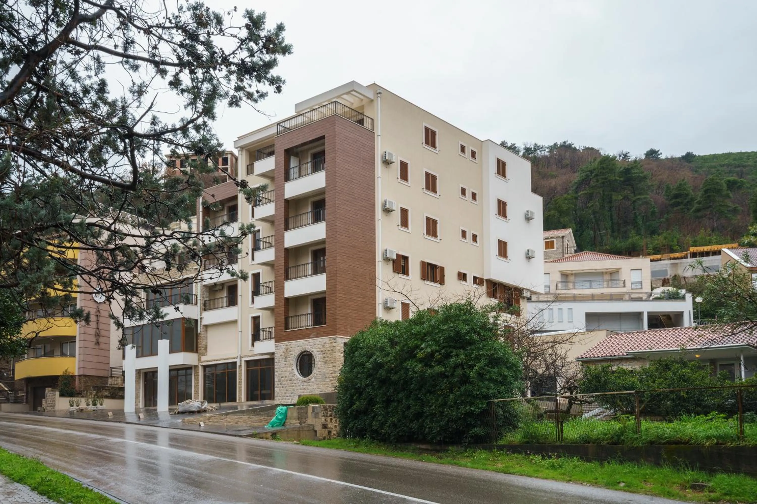 Apartments LORA Jadranskij put