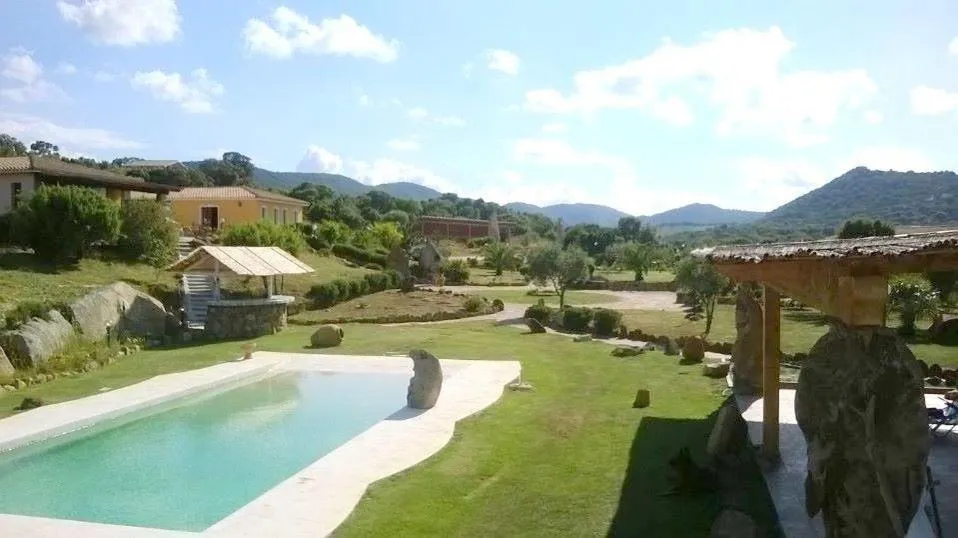 Day in La Quercia della Gallura