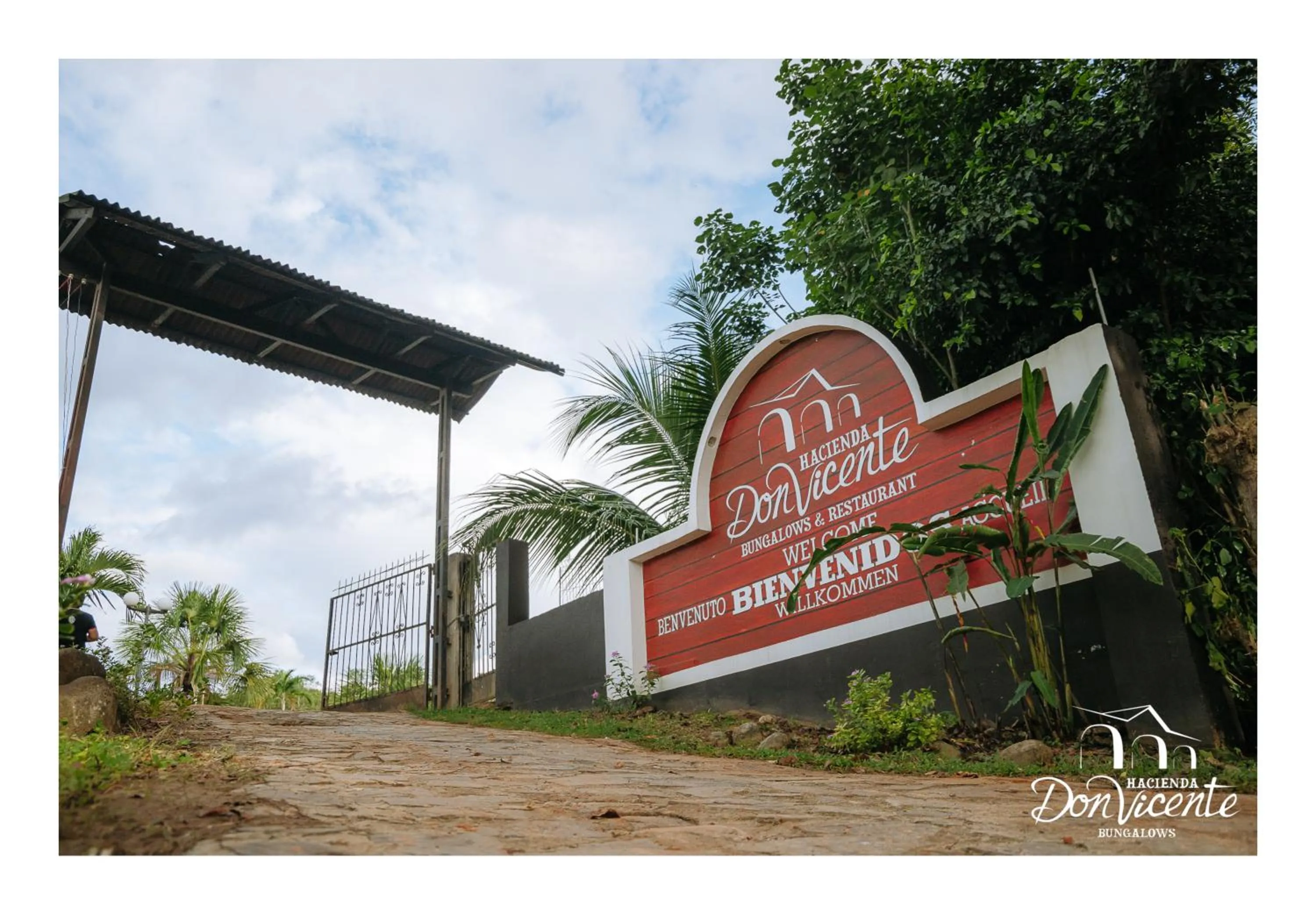 Property logo or sign in Hacienda Don Vicente Bungalows-Tarapoto
