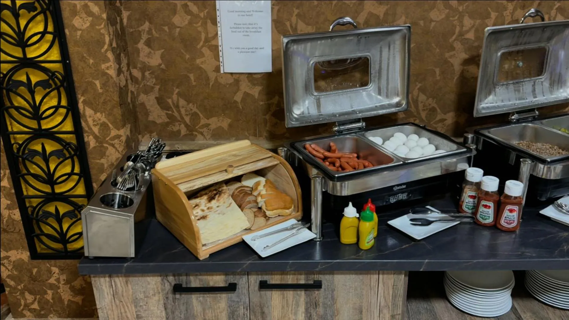 Breakfast in Yerevan Deluxe Hotel