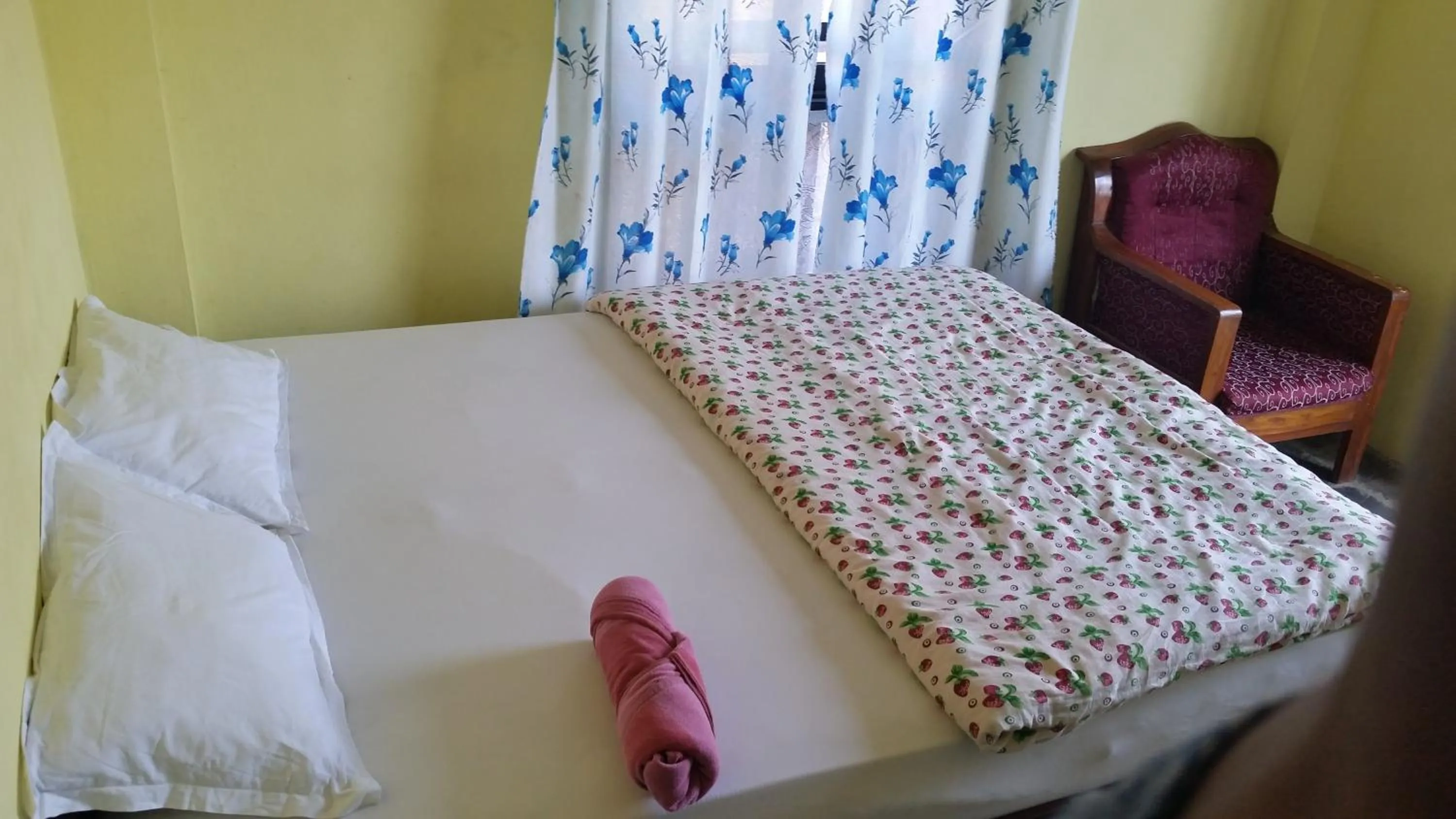 Bed in Hotel Sanskaar